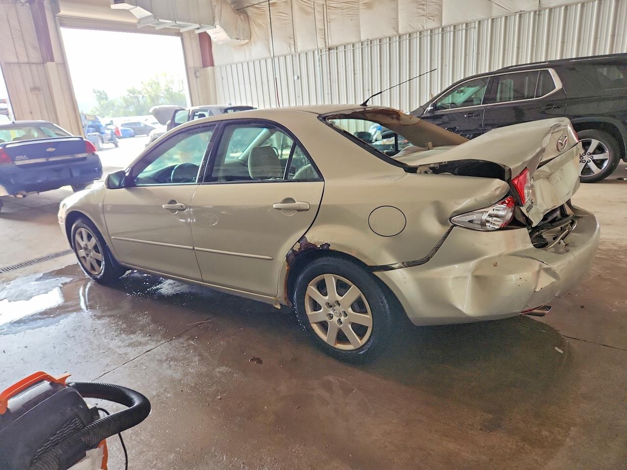 2005 Mazda 6 I Beige vin: 1YVHP80C055M75921