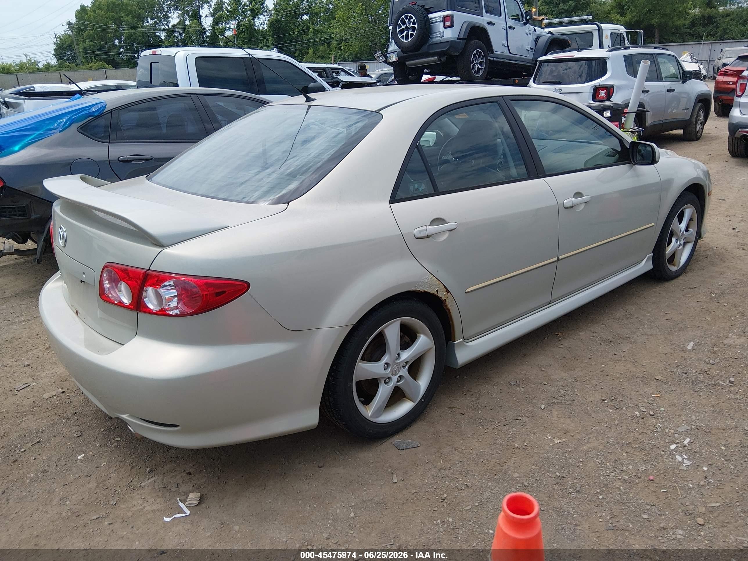2004 Mazda Mazda6 I Cream vin: 1YVHP80C145N22579