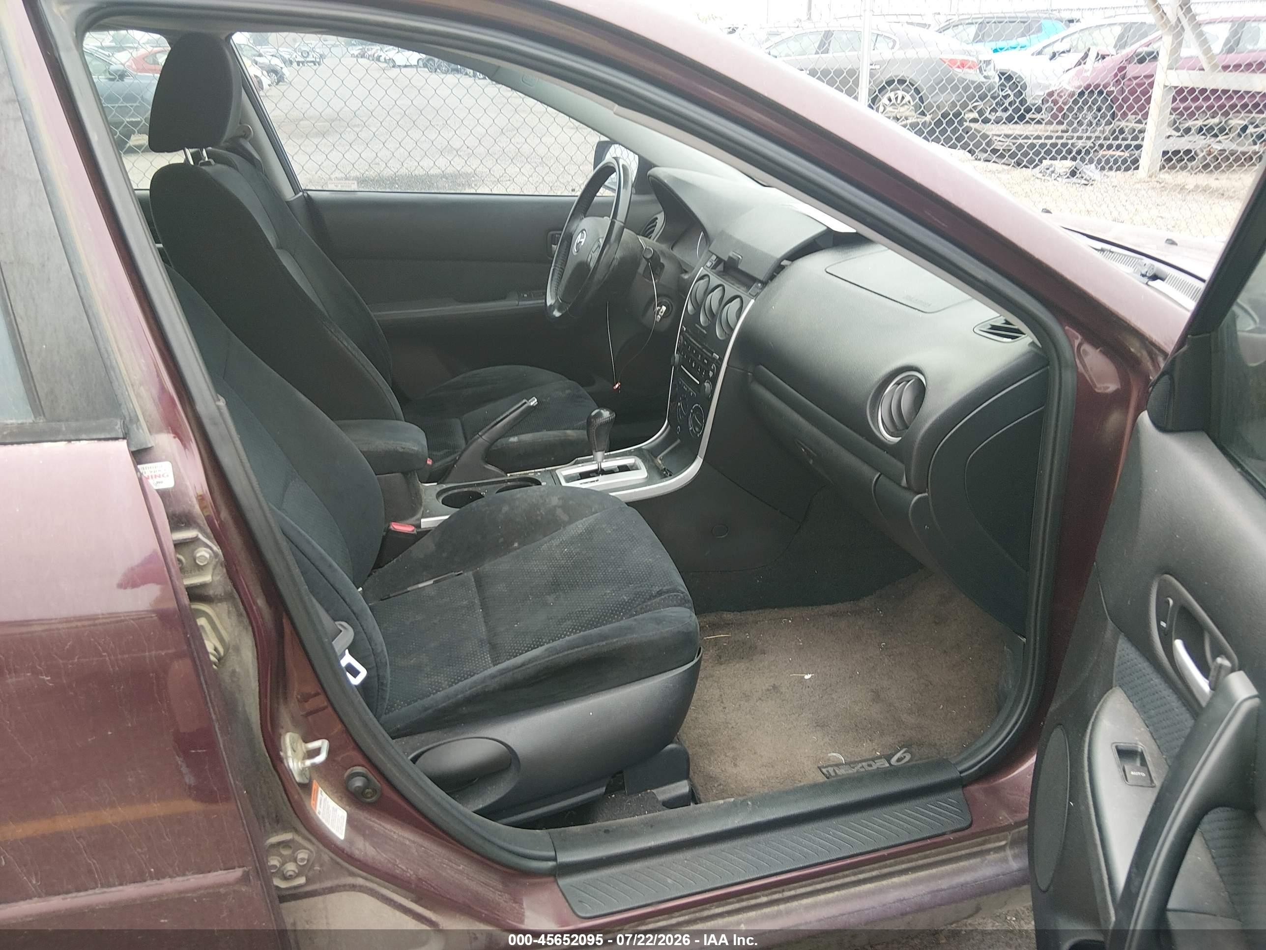 2006 Mazda Mazda6 Sport I Burgundy vin: 1YVHP80C165M42556