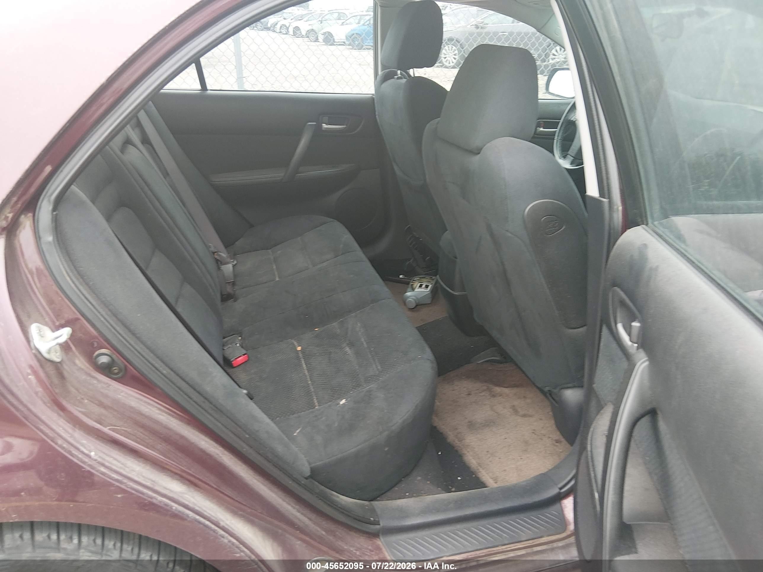 2006 Mazda Mazda6 Sport I Burgundy vin: 1YVHP80C165M42556