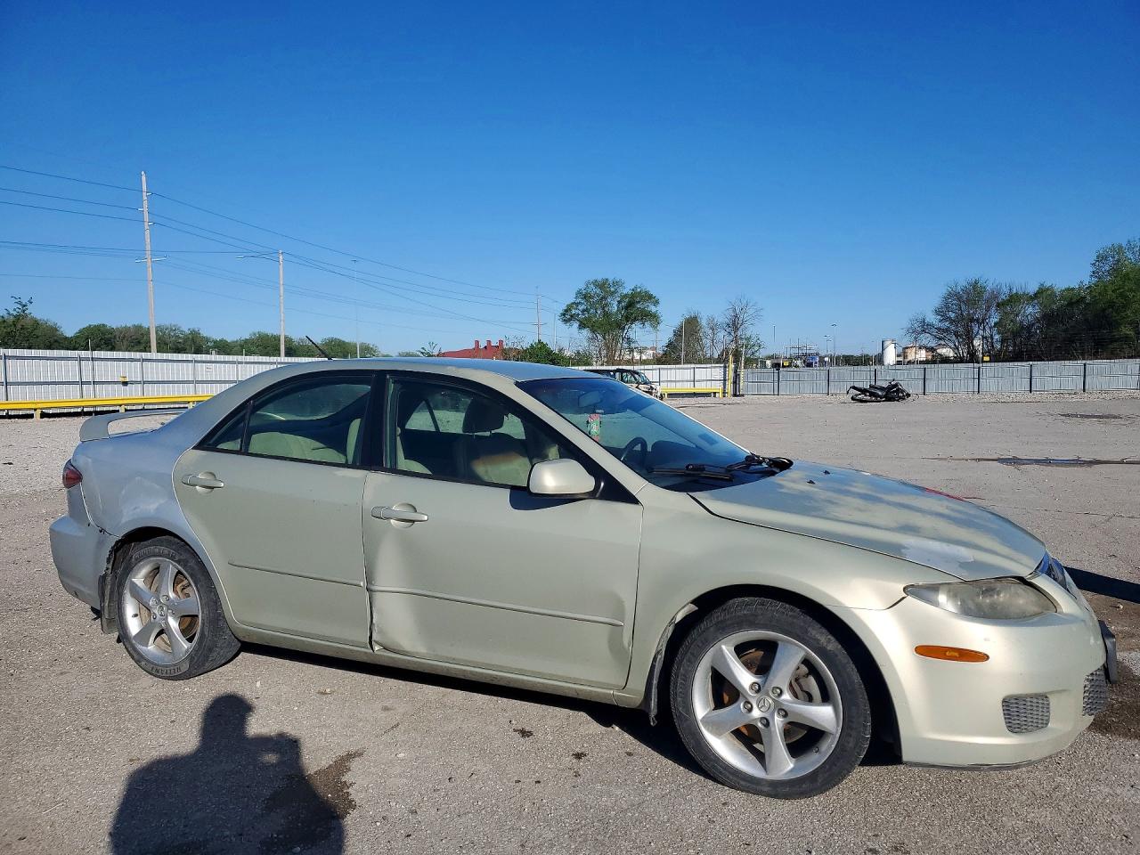 2006 Mazda 6 I Золотой vin: 1YVHP80C165M61821