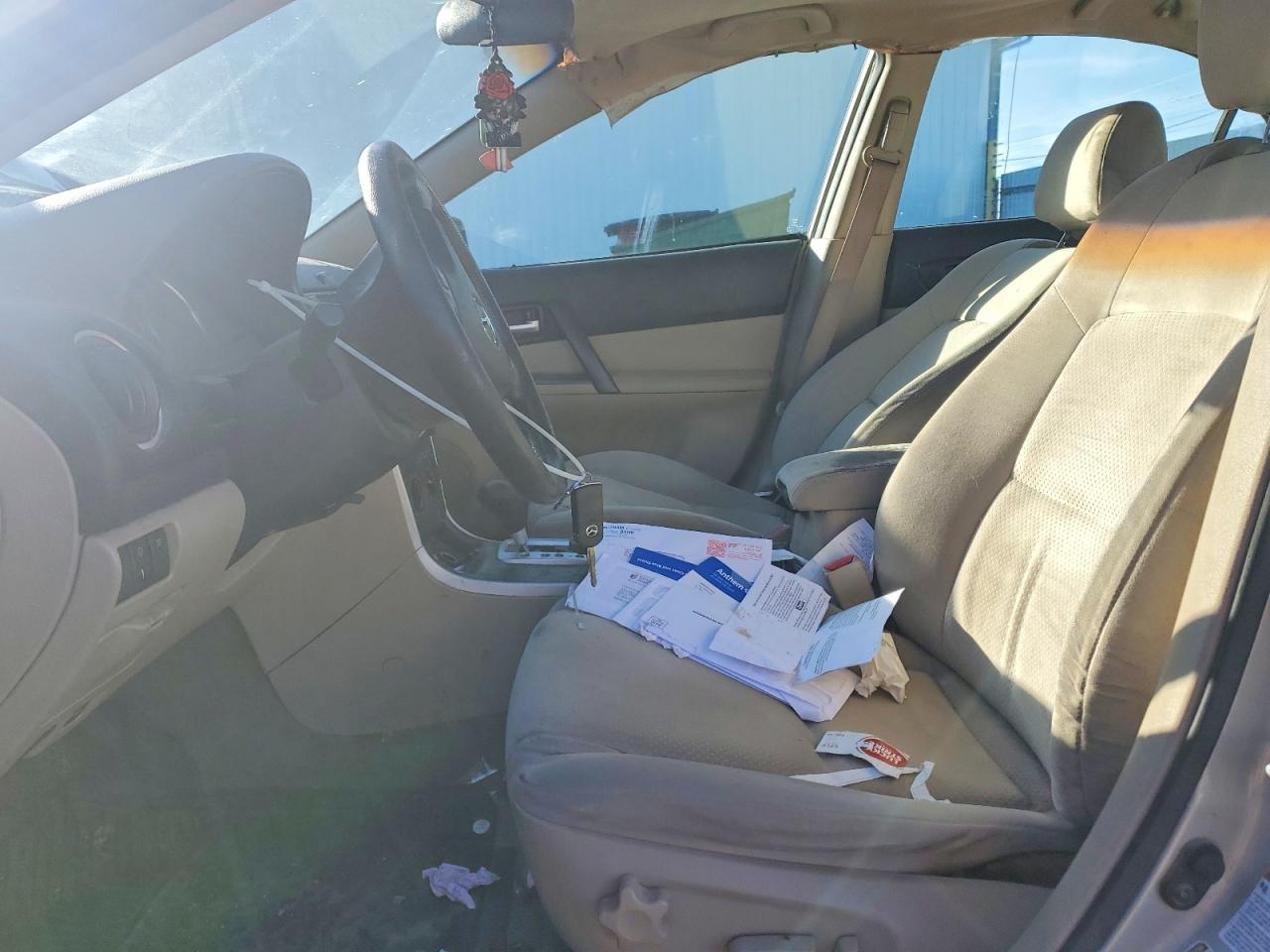 2006 Mazda 6 I Золотой vin: 1YVHP80C165M61821