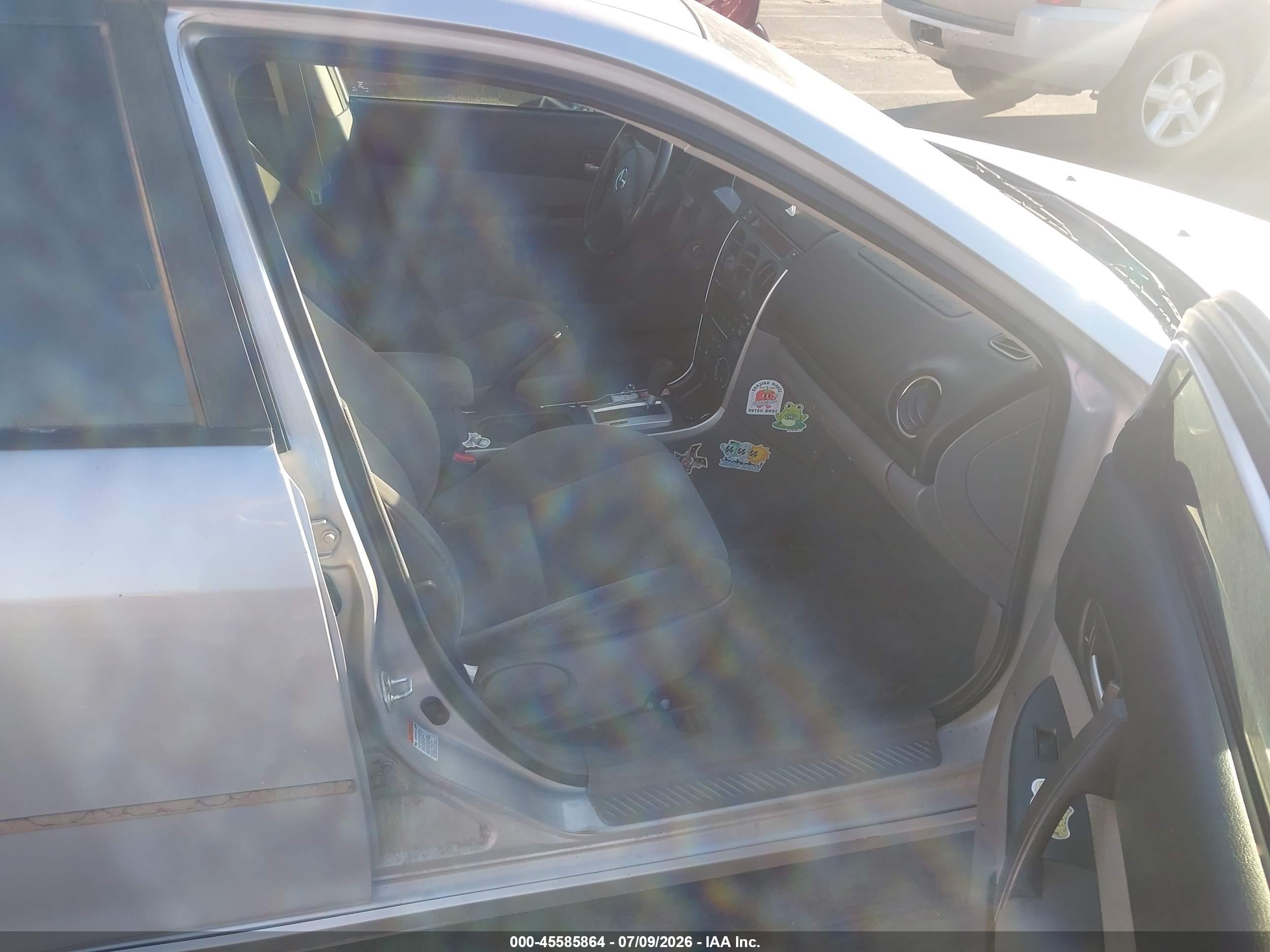 2008 Mazda Mazda6 I Sport Ve Silver vin: 1YVHP80C185M12654