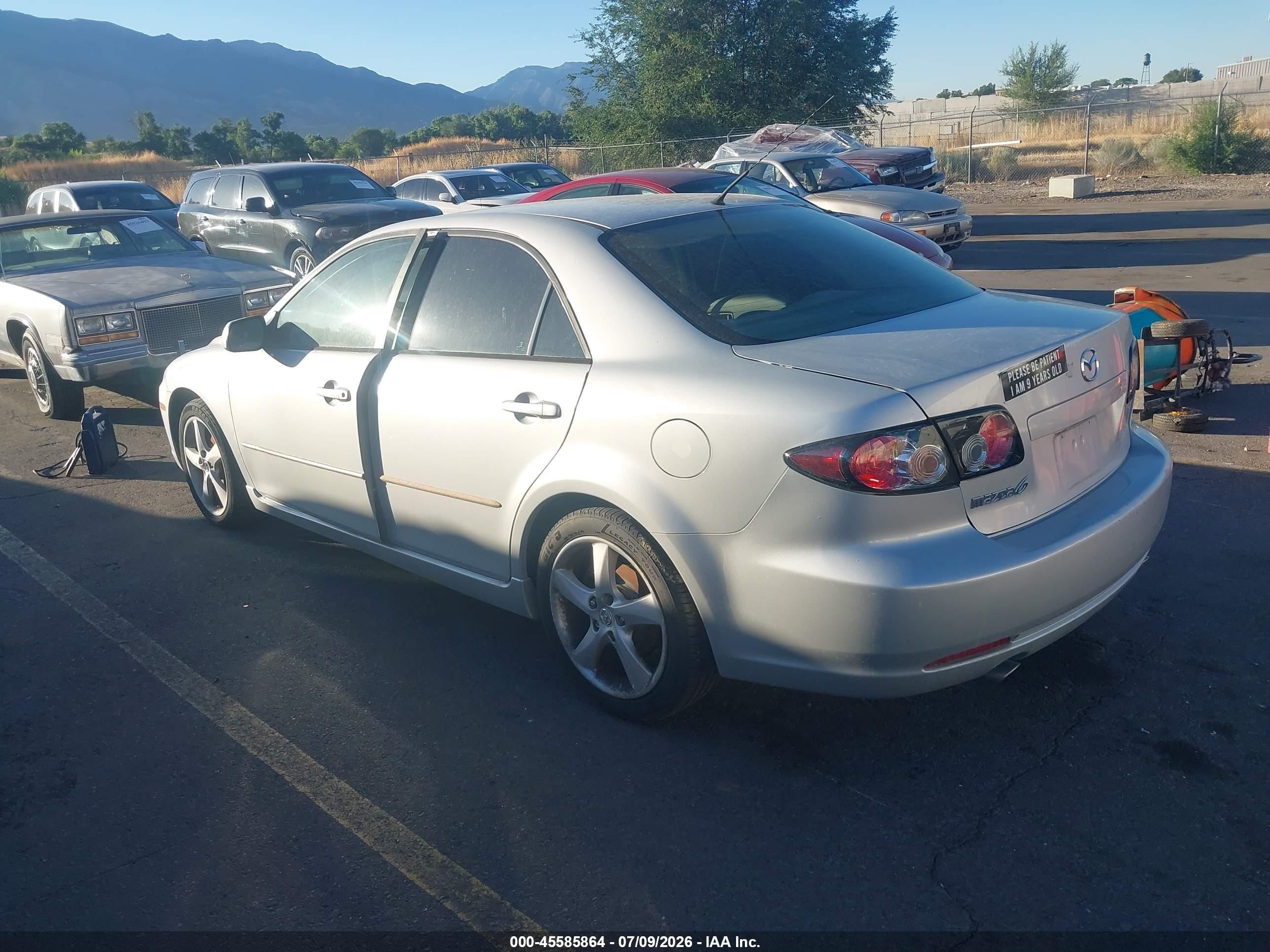 2008 Mazda Mazda6 I Sport Ve Silver vin: 1YVHP80C185M12654