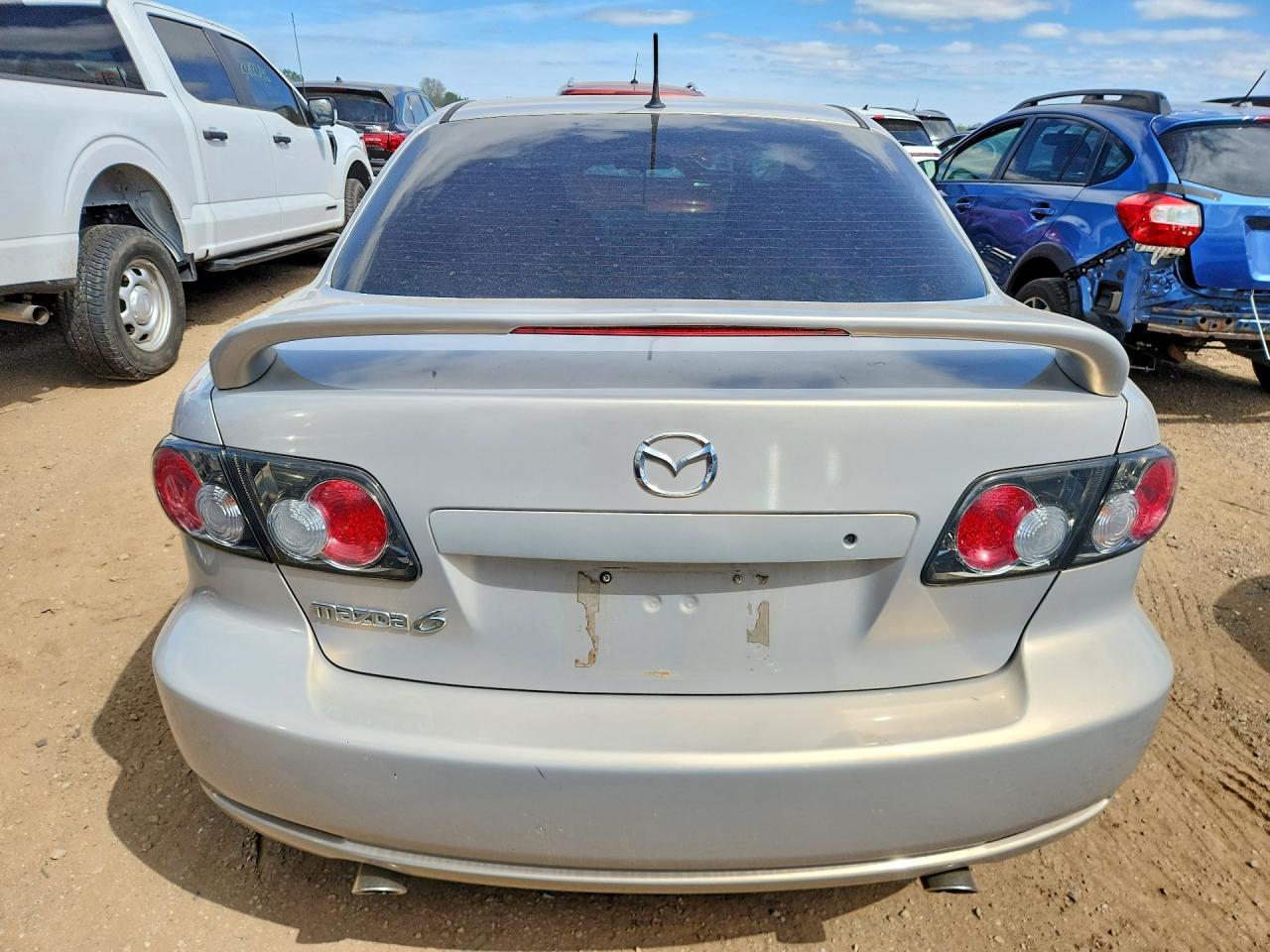 2007 Mazda 6 I Серебряный vin: 1YVHP80C275M04402
