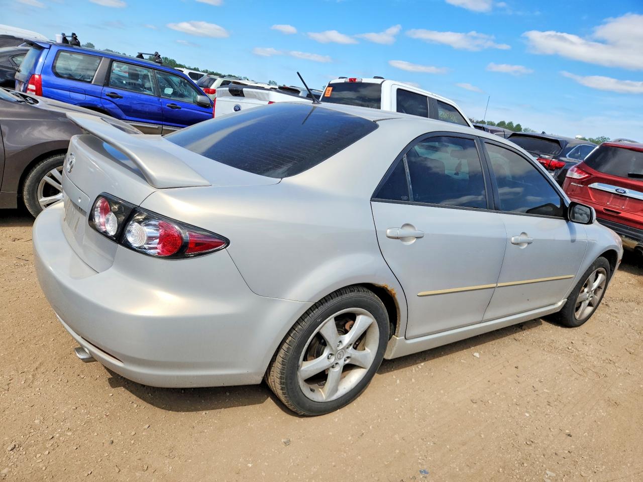 2007 Mazda 6 I Серебряный vin: 1YVHP80C275M04402