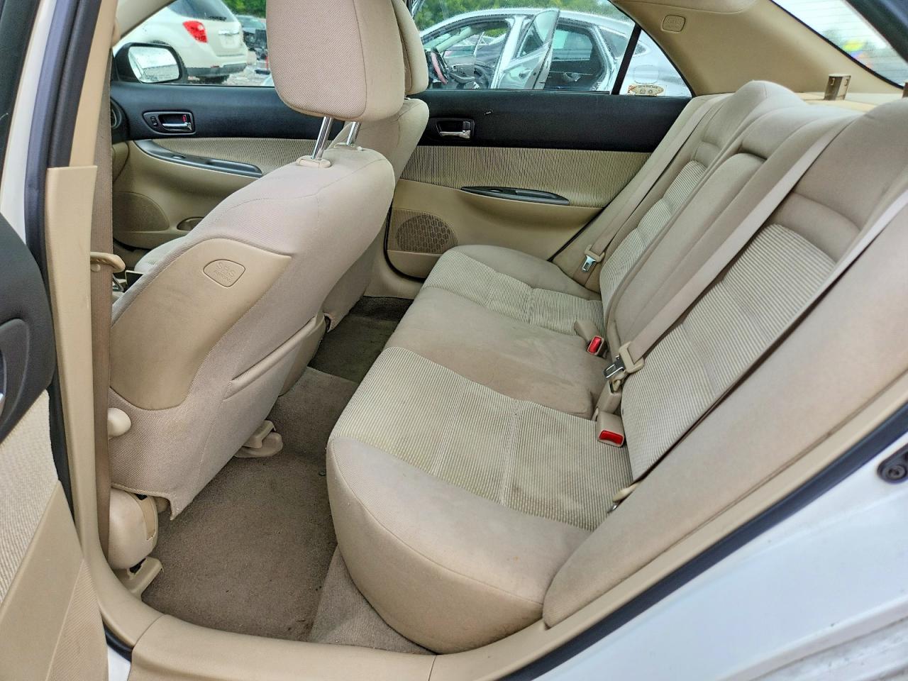 2005 Mazda 6 I Белый vin: 1YVHP80C355M34697