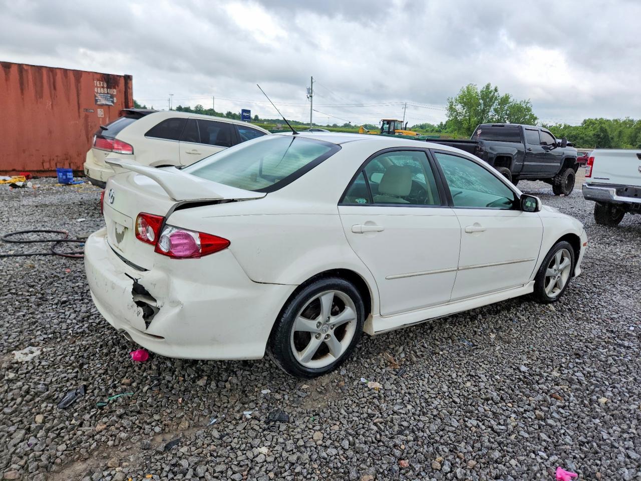 2005 Mazda 6 I Белый vin: 1YVHP80C355M34697