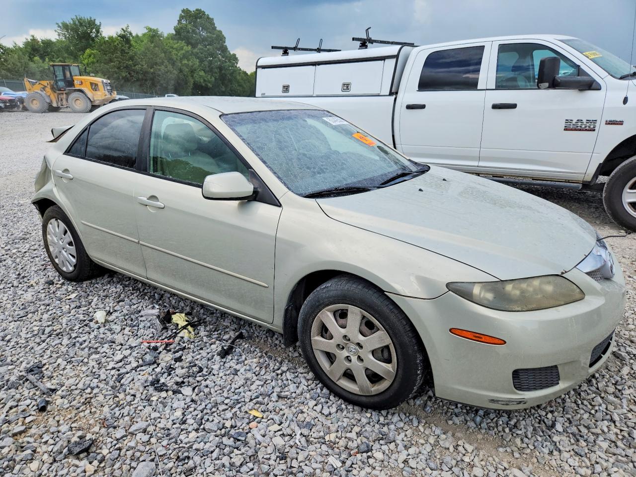 2006 Mazda 6 I Золотой vin: 1YVHP80C465M66429