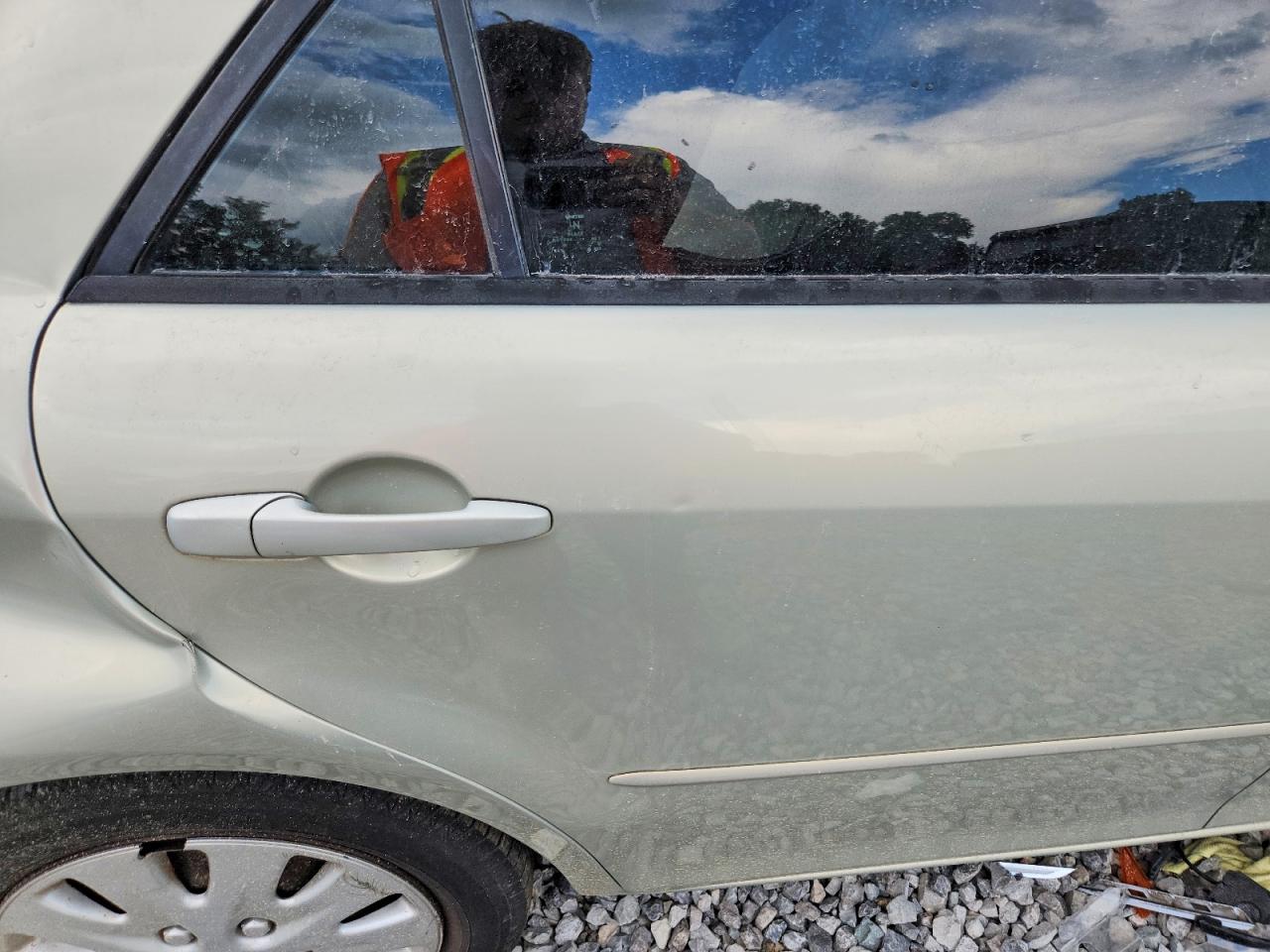 2006 Mazda 6 I Золотой vin: 1YVHP80C465M66429