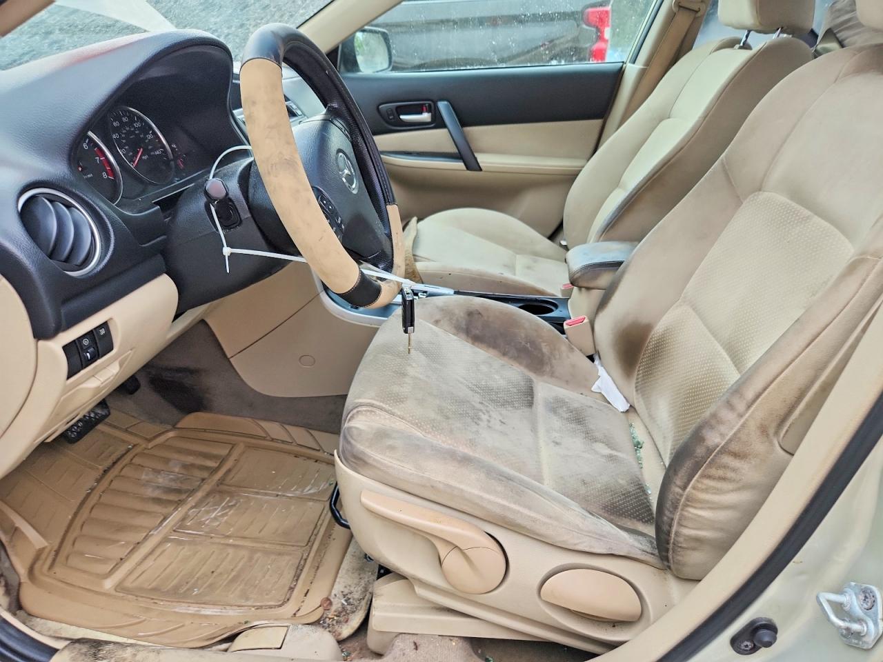 2006 Mazda 6 I Золотой vin: 1YVHP80C465M66429