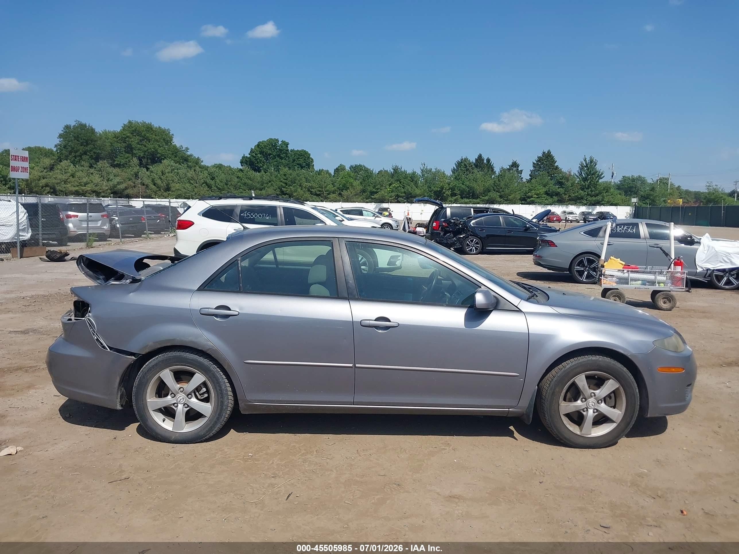 2007 Mazda Mazda6 I Sport Silver vin: 1YVHP80C475M07298