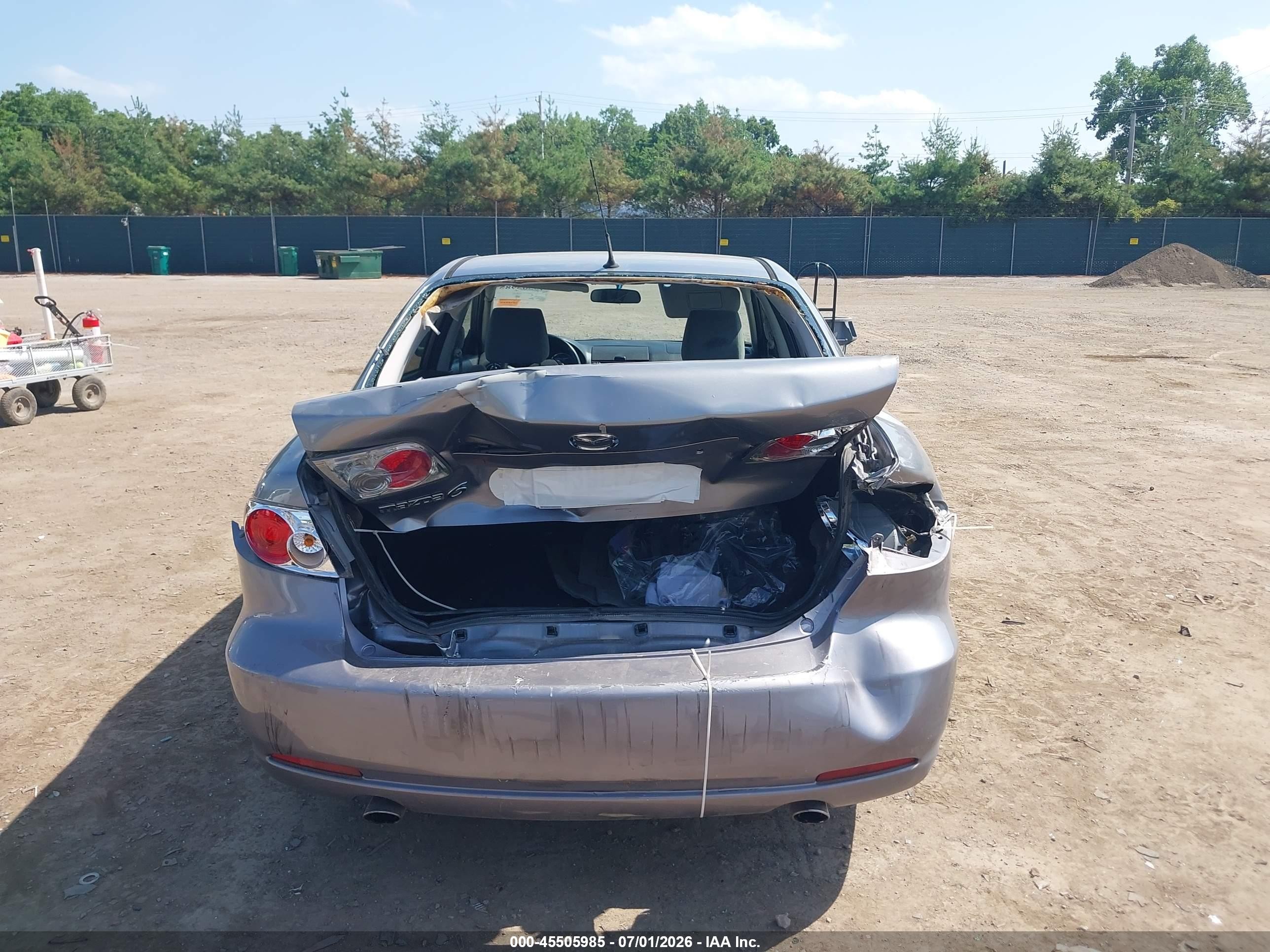 2007 Mazda Mazda6 I Sport Silver vin: 1YVHP80C475M07298