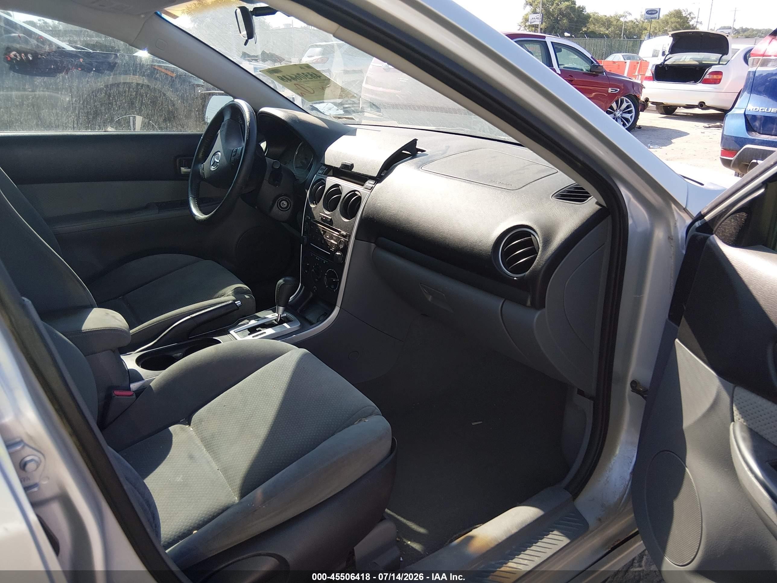 2008 Mazda Mazda6 I Sport Ve Silver vin: 1YVHP80C485M02233