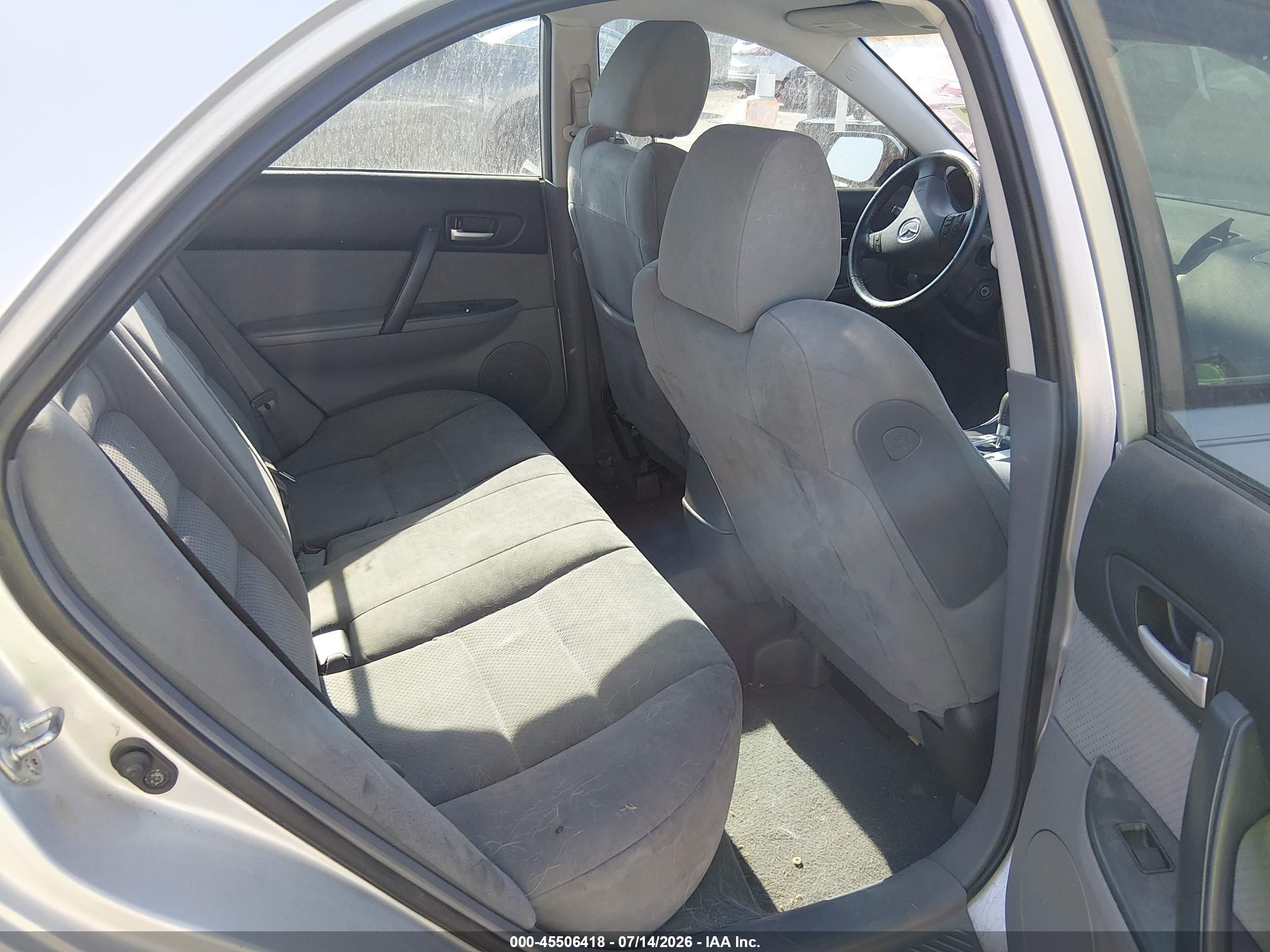 2008 Mazda Mazda6 I Sport Ve Silver vin: 1YVHP80C485M02233