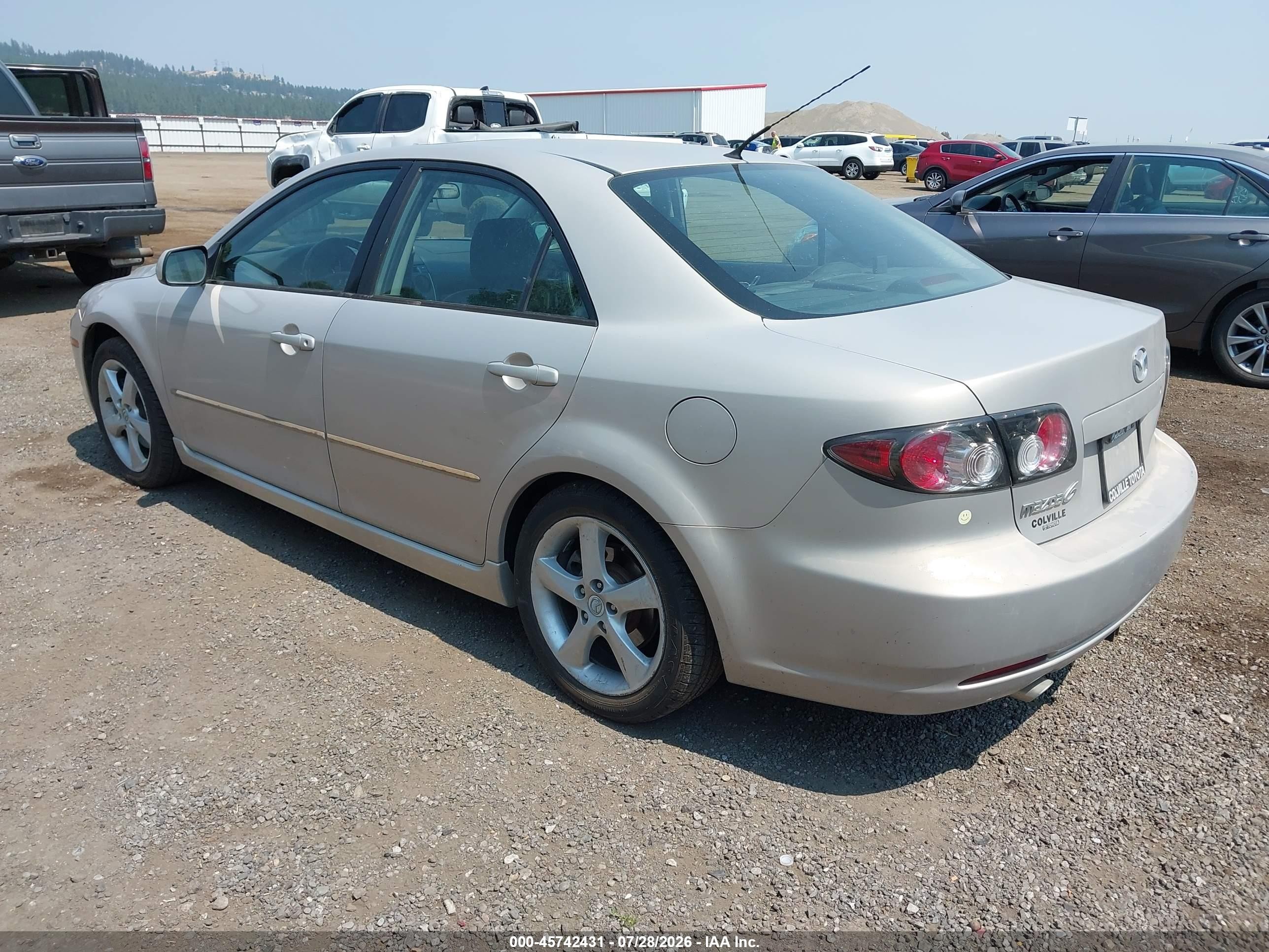 2008 Mazda Mazda6 I Touring Tan vin: 1YVHP80C485M40657