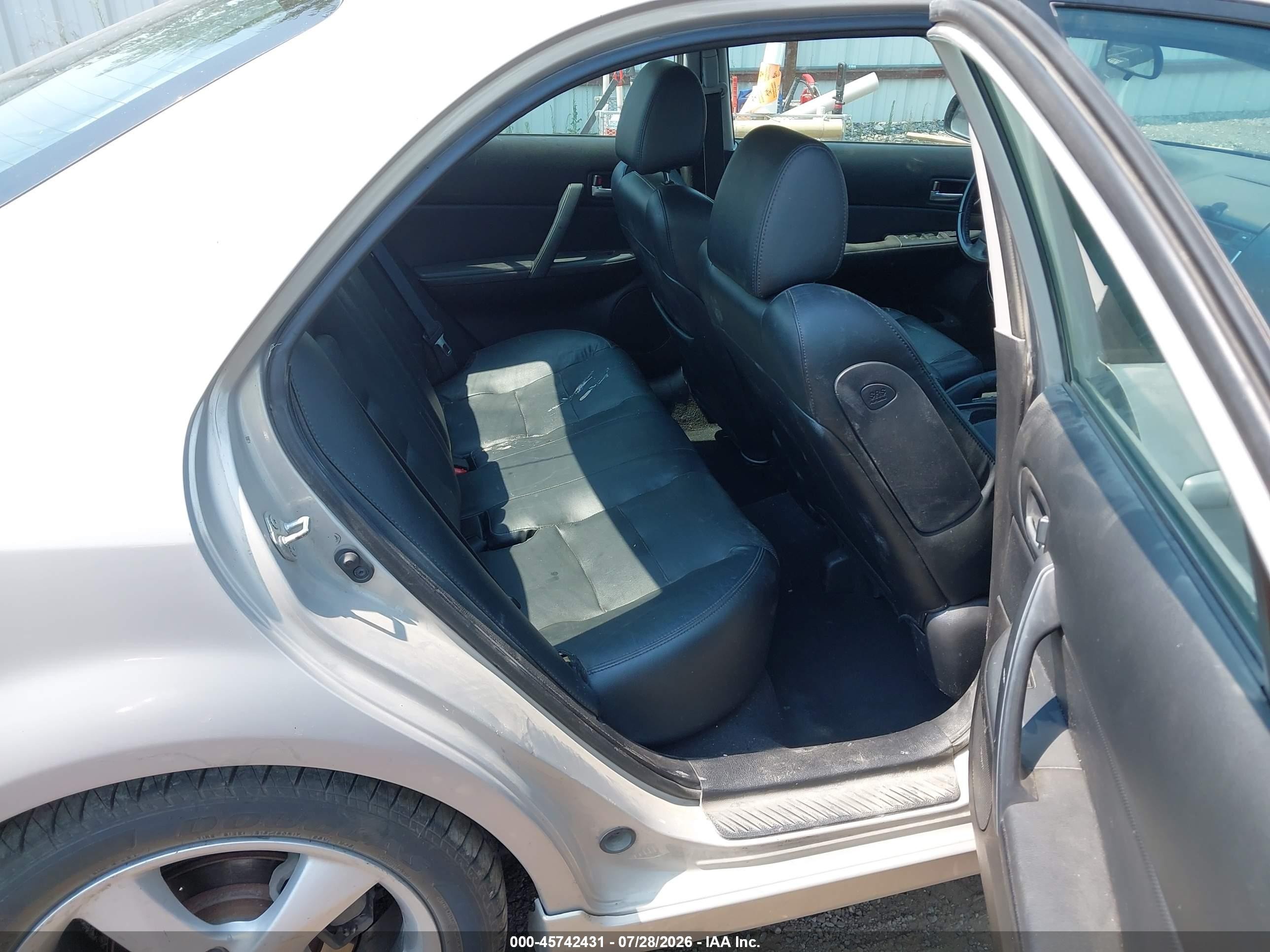 2008 Mazda Mazda6 I Touring Tan vin: 1YVHP80C485M40657
