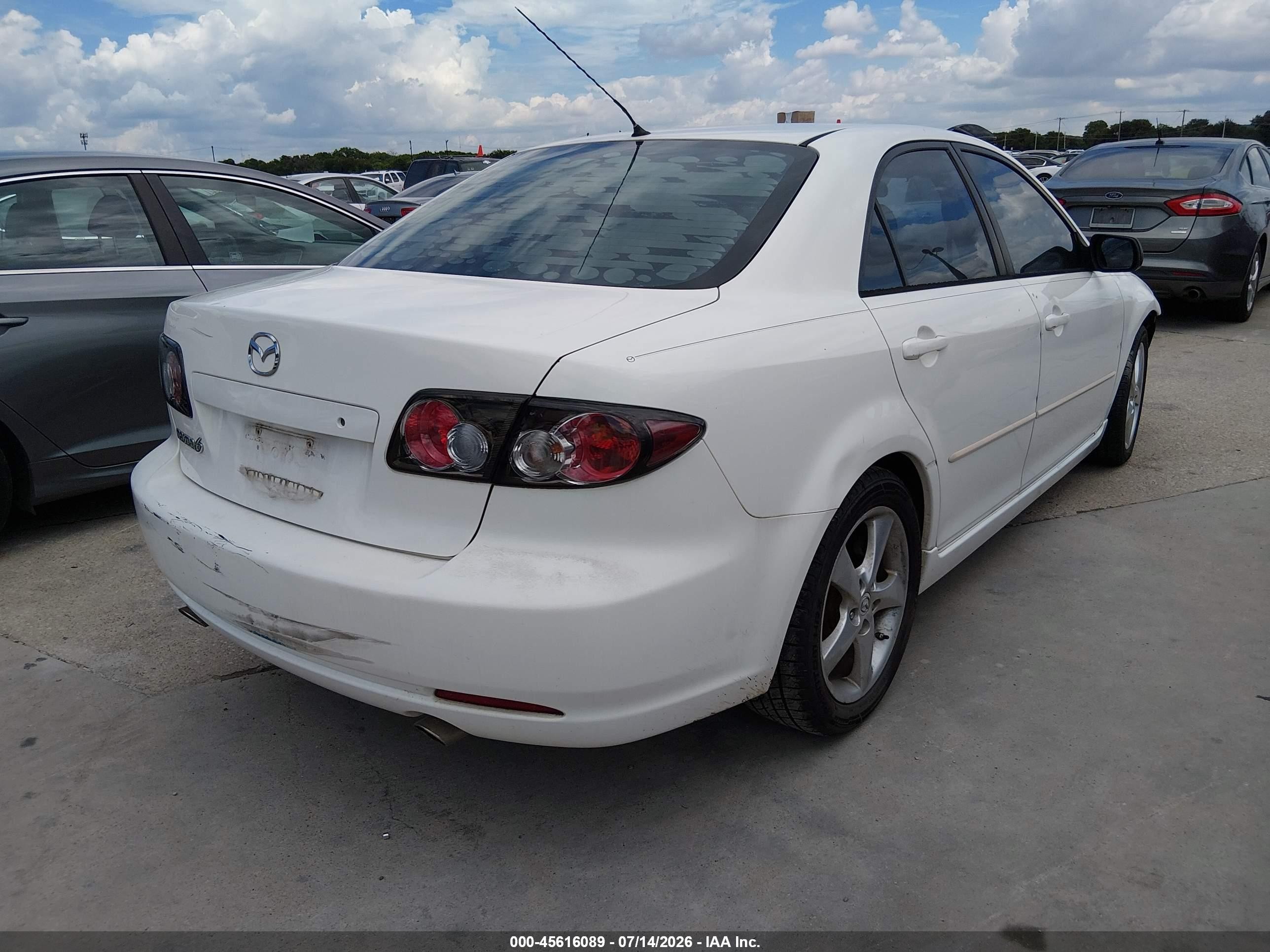 2008 Mazda Mazda6 I Sport Ve White vin: 1YVHP80C485M47088