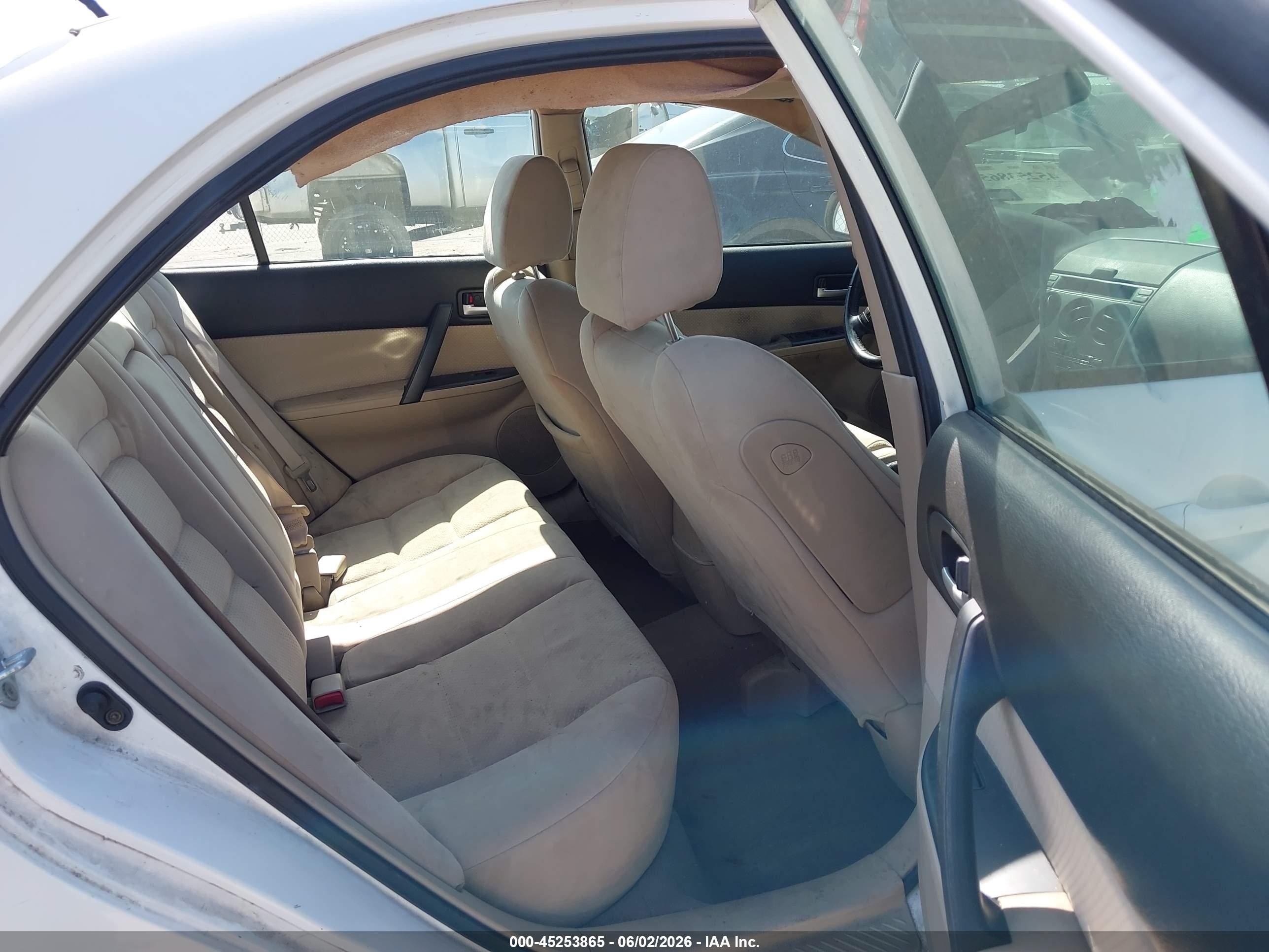 2007 Mazda Mazda6 I Sport Ve Белый vin: 1YVHP80C675M04693