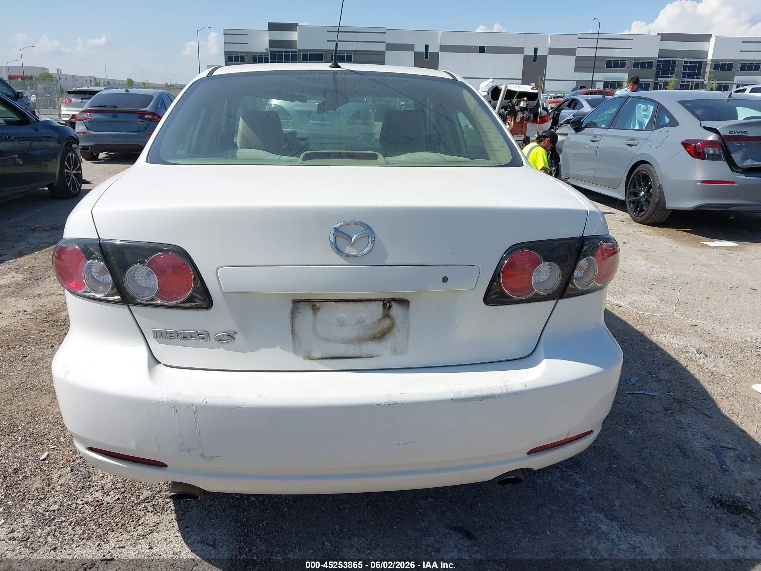 2007 Mazda Mazda6 I Sport Ve Белый vin: 1YVHP80C675M04693
