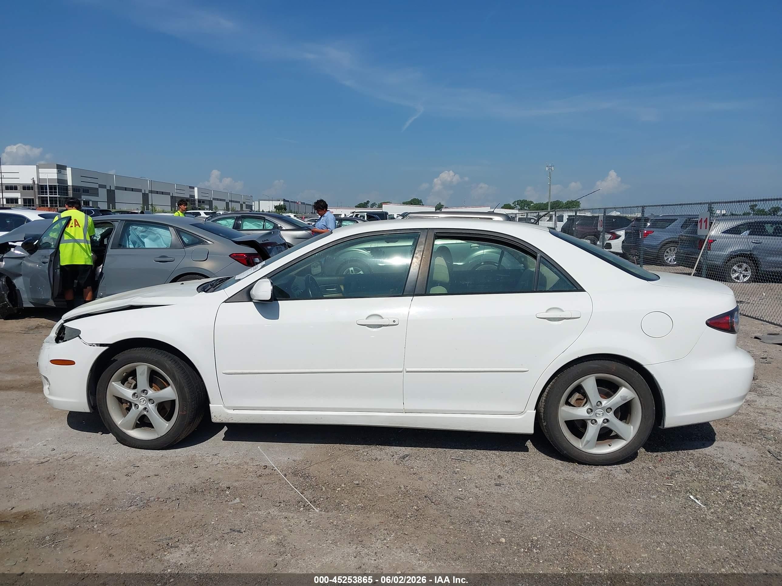 2007 Mazda Mazda6 I Sport Ve Белый vin: 1YVHP80C675M04693