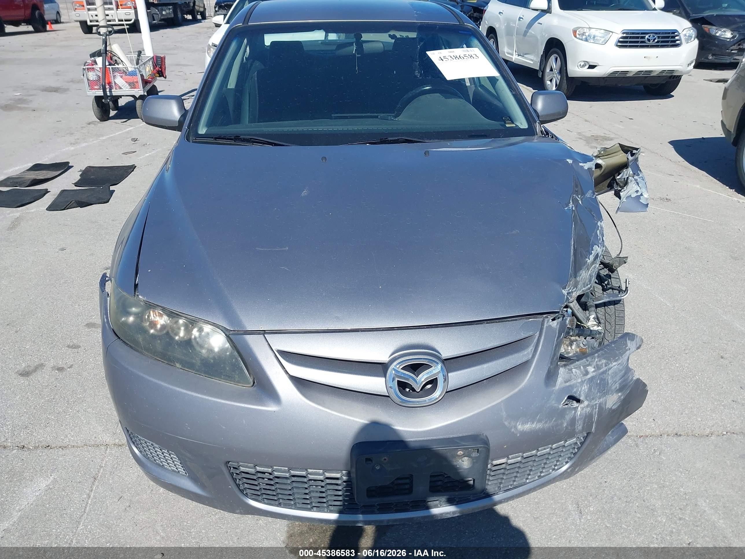 2008 Mazda Mazda6 I Sport Ve Silver vin: 1YVHP80C785M34934