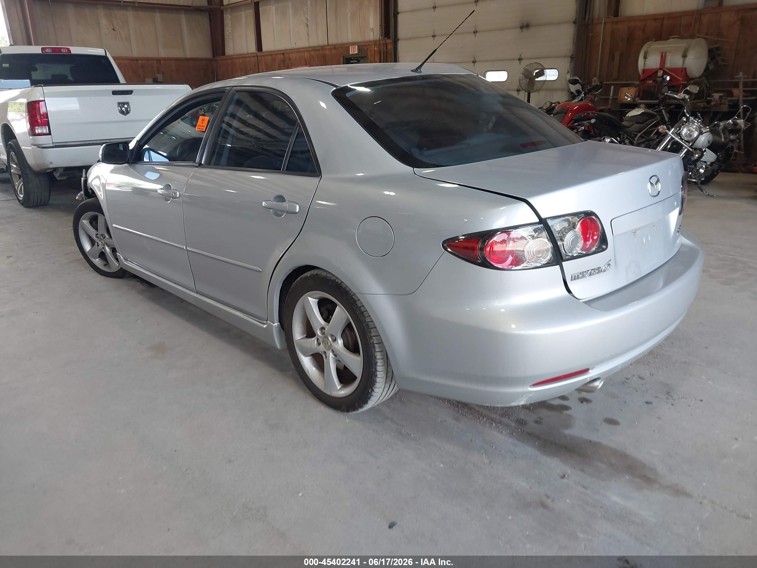 2007 Mazda Mazda6 I Sport Ve Silver vin: 1YVHP80C875M30244