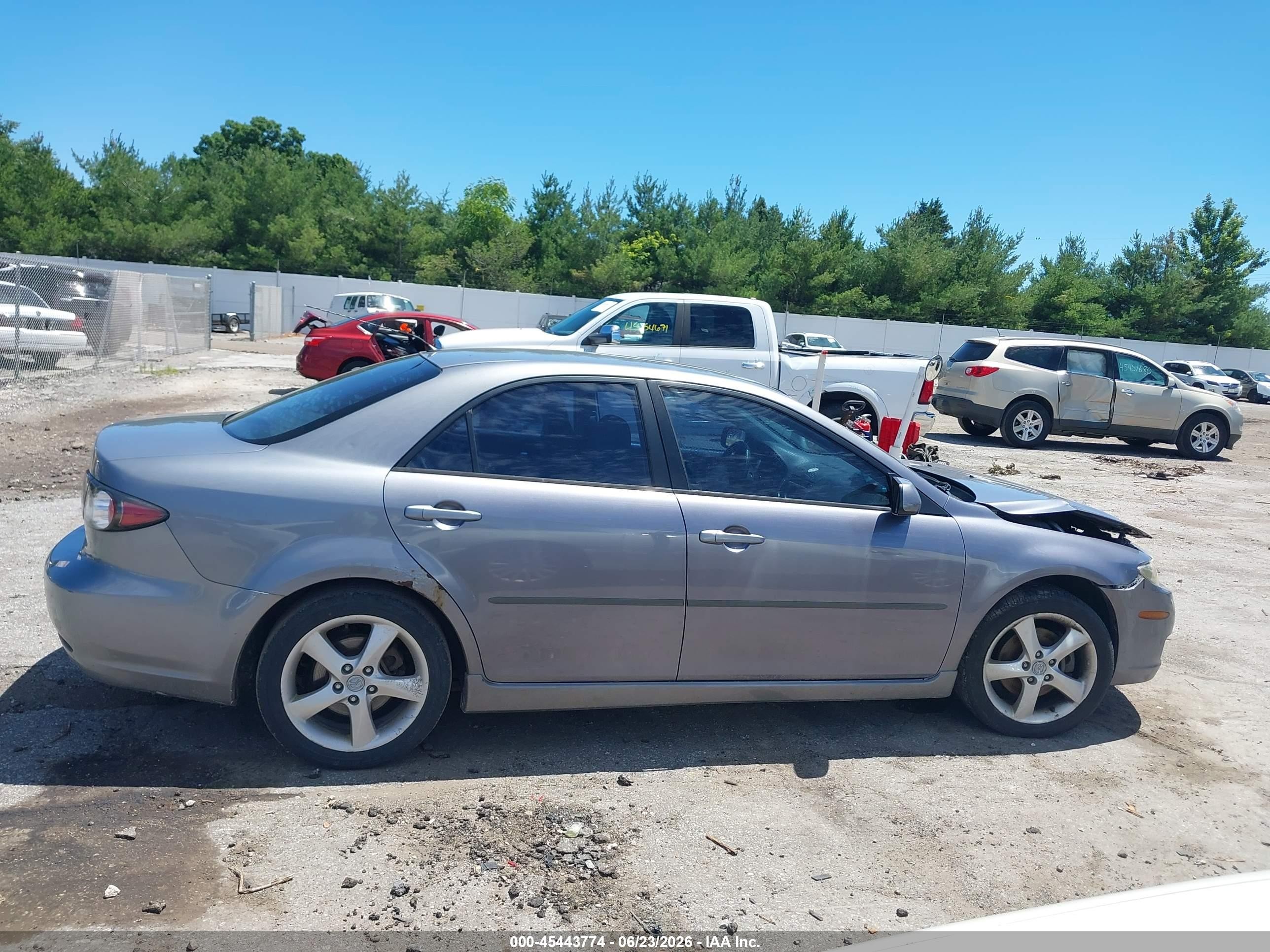 2007 Mazda Mazda6 I Sport Ve Silver vin: 1YVHP80C975M38451