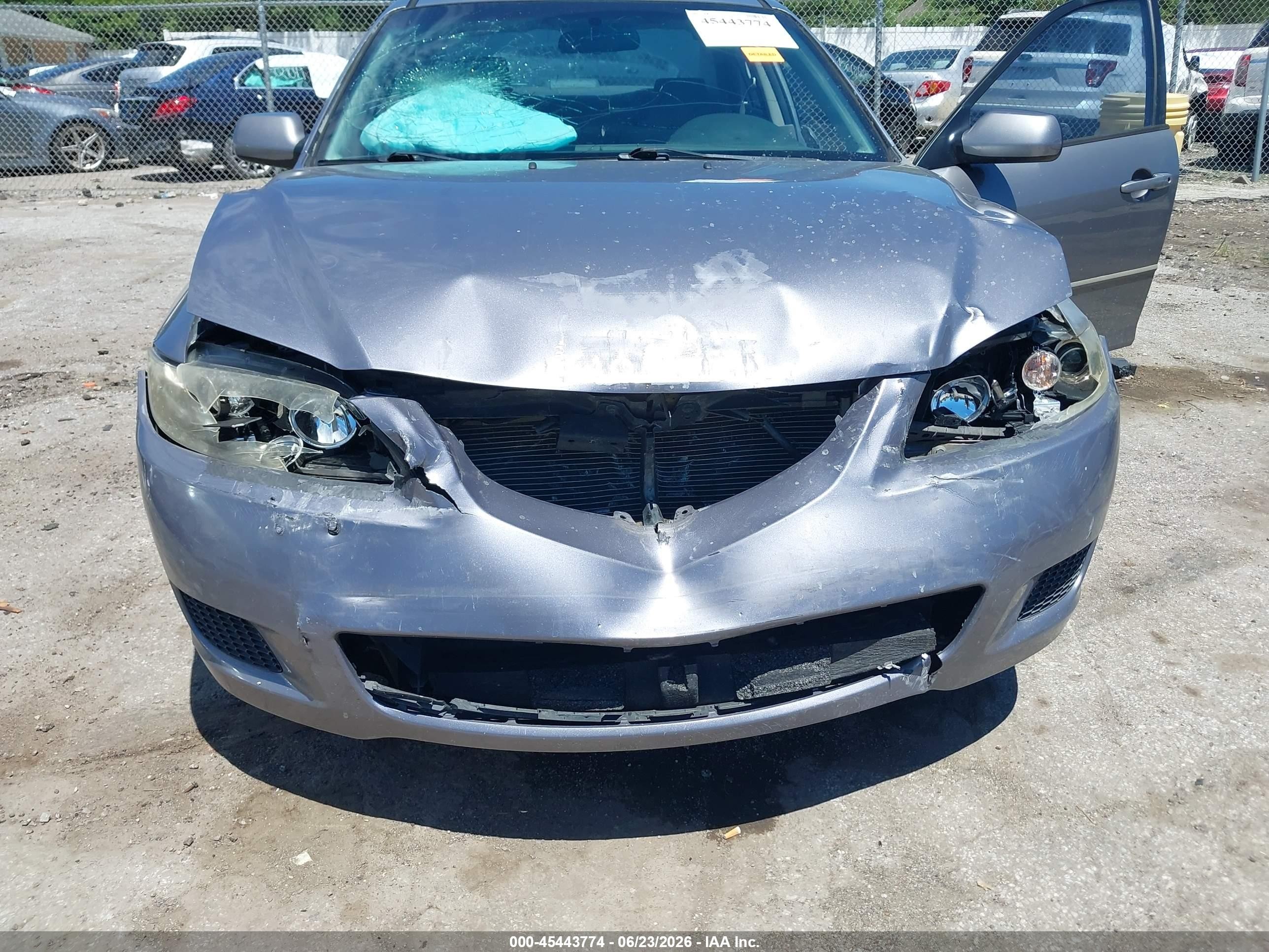 2007 Mazda Mazda6 I Sport Ve Silver vin: 1YVHP80C975M38451