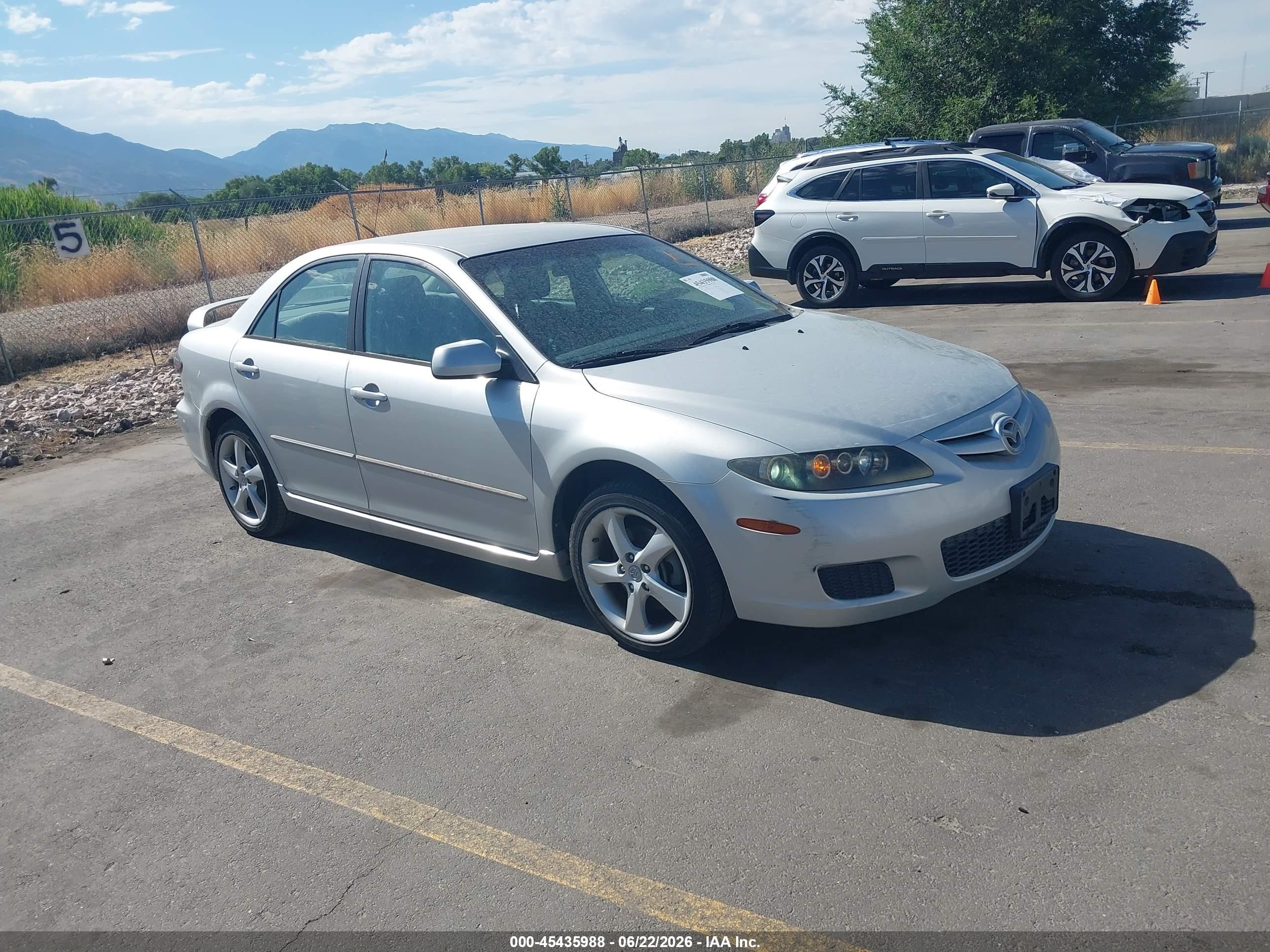 1YVHP80CX85M37438