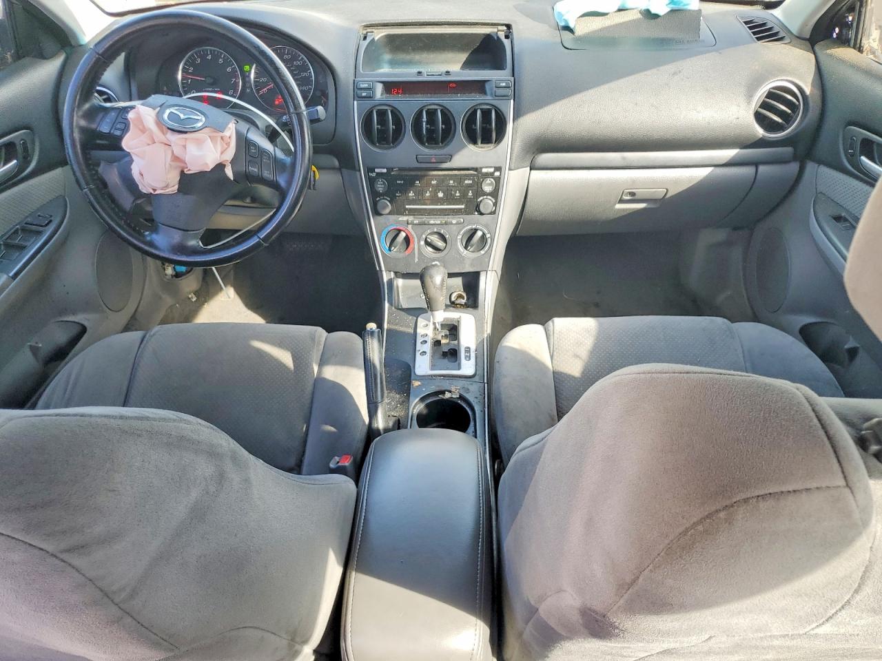 2008 Mazda 6 I Серебряный vin: 1YVHP80CX85M39450