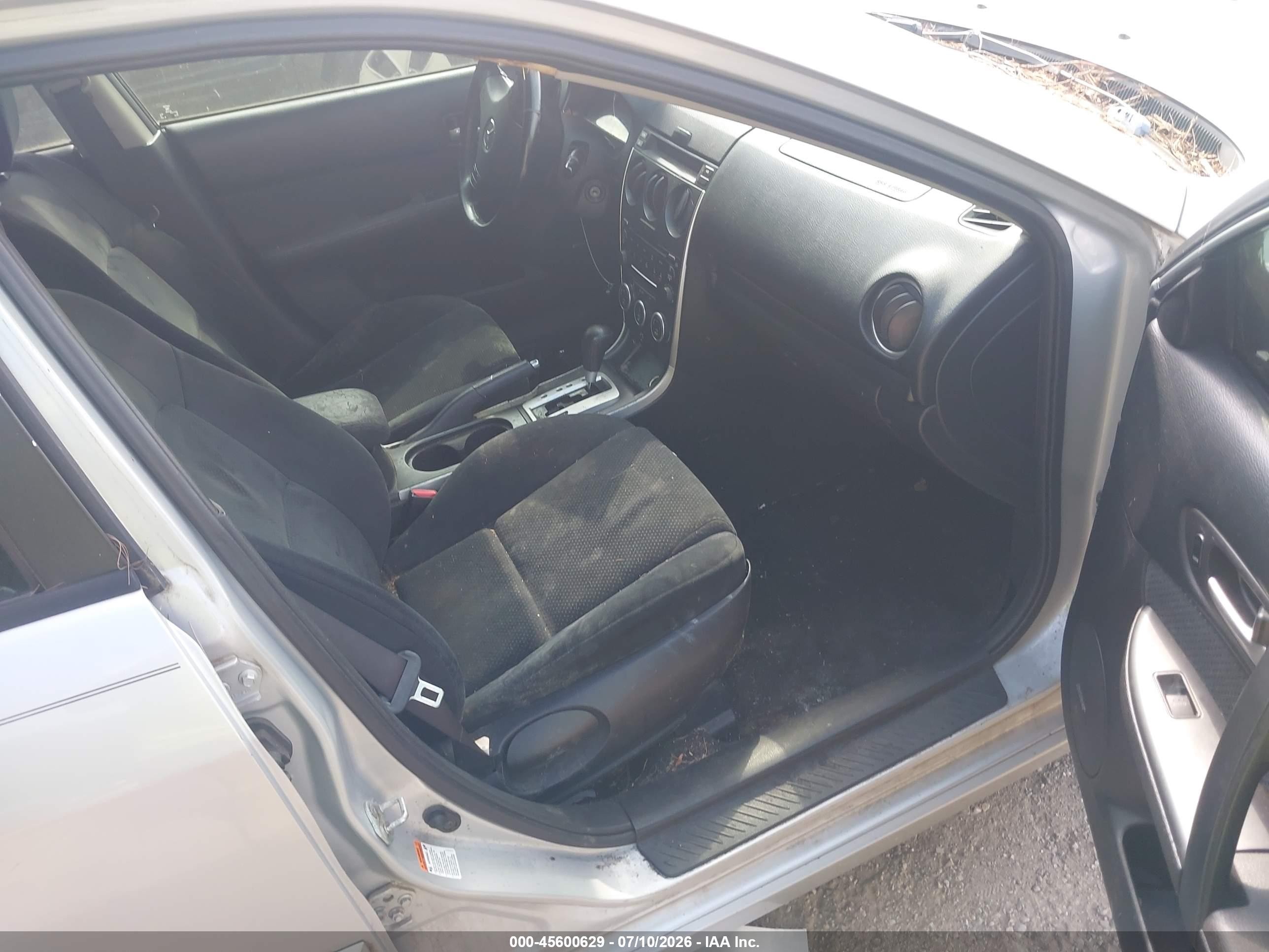 2006 Mazda Mazda6 Sport S Silver vin: 1YVHP80D065M33162