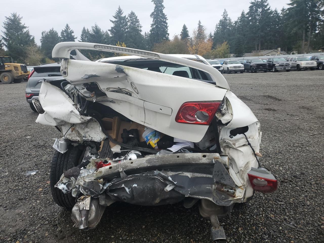 2003 Mazda 6 S White vin: 1YVHP80D435M20104