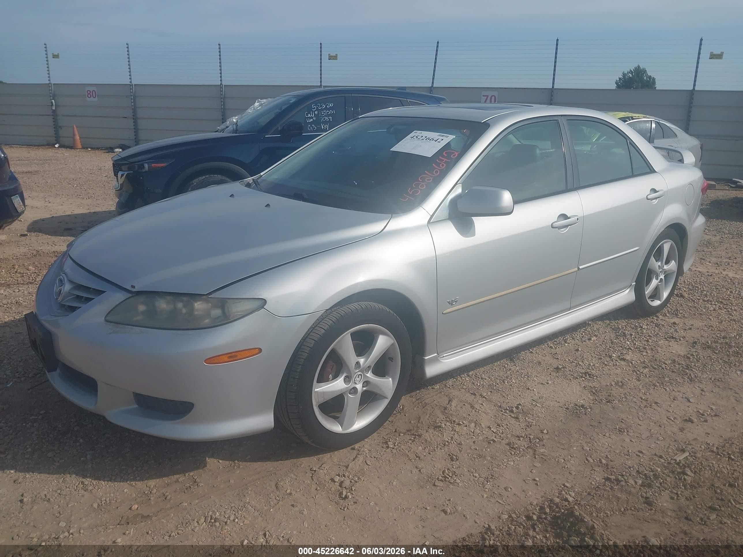 2005 Mazda Mazda6 S Sport Серебряный vin: 1YVHP80D855M50628
