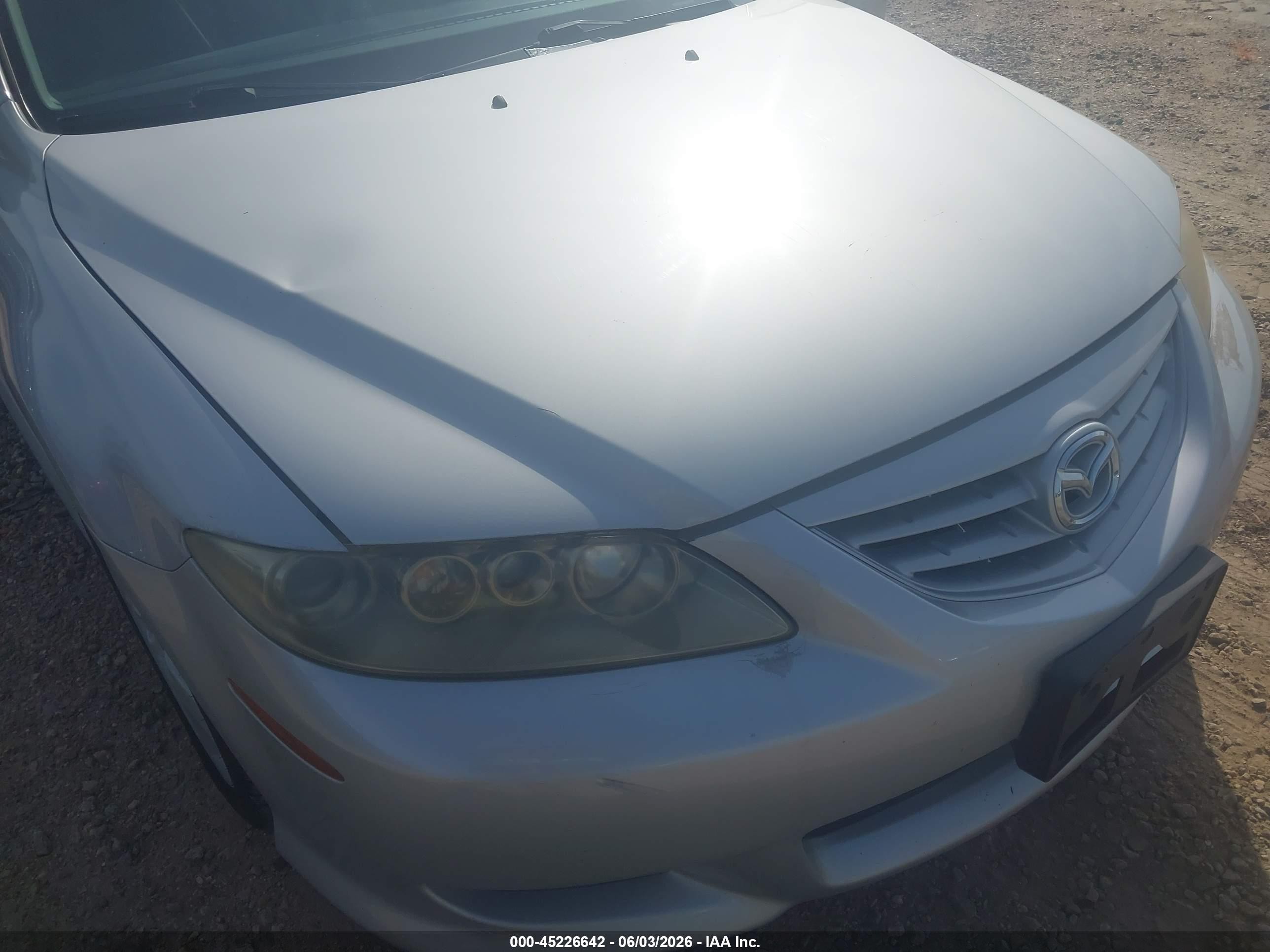 2005 Mazda Mazda6 S Sport Серебряный vin: 1YVHP80D855M50628