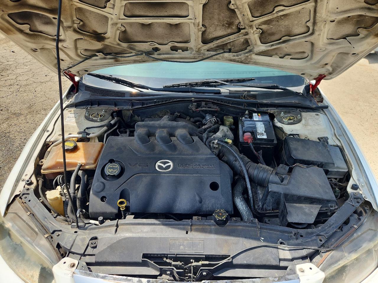 2005 Mazda 6 S White vin: 1YVHP80DX55M72078