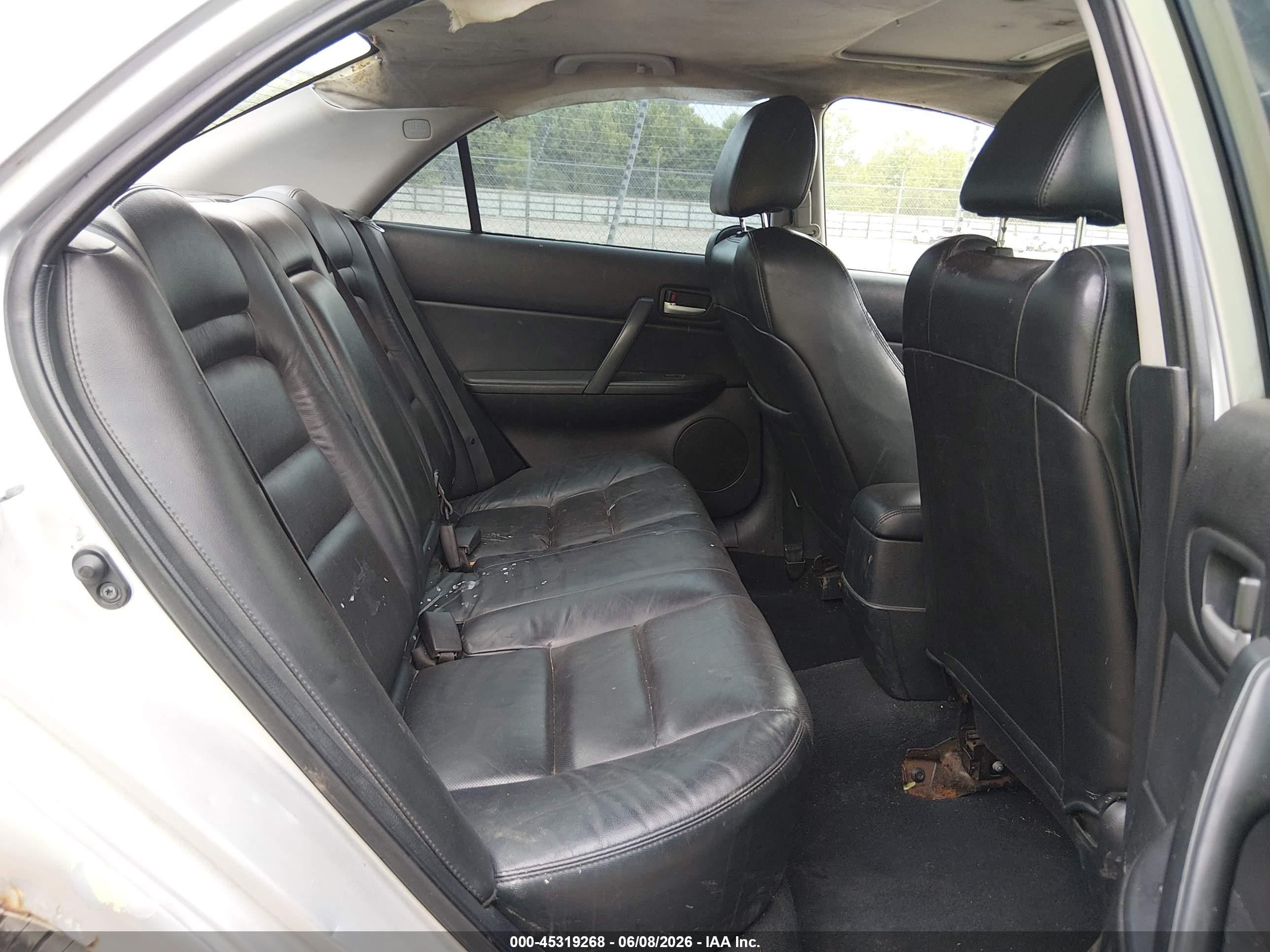 2008 Mazda Mazda6 S Touring Silver vin: 1YVHP80DX85M12239