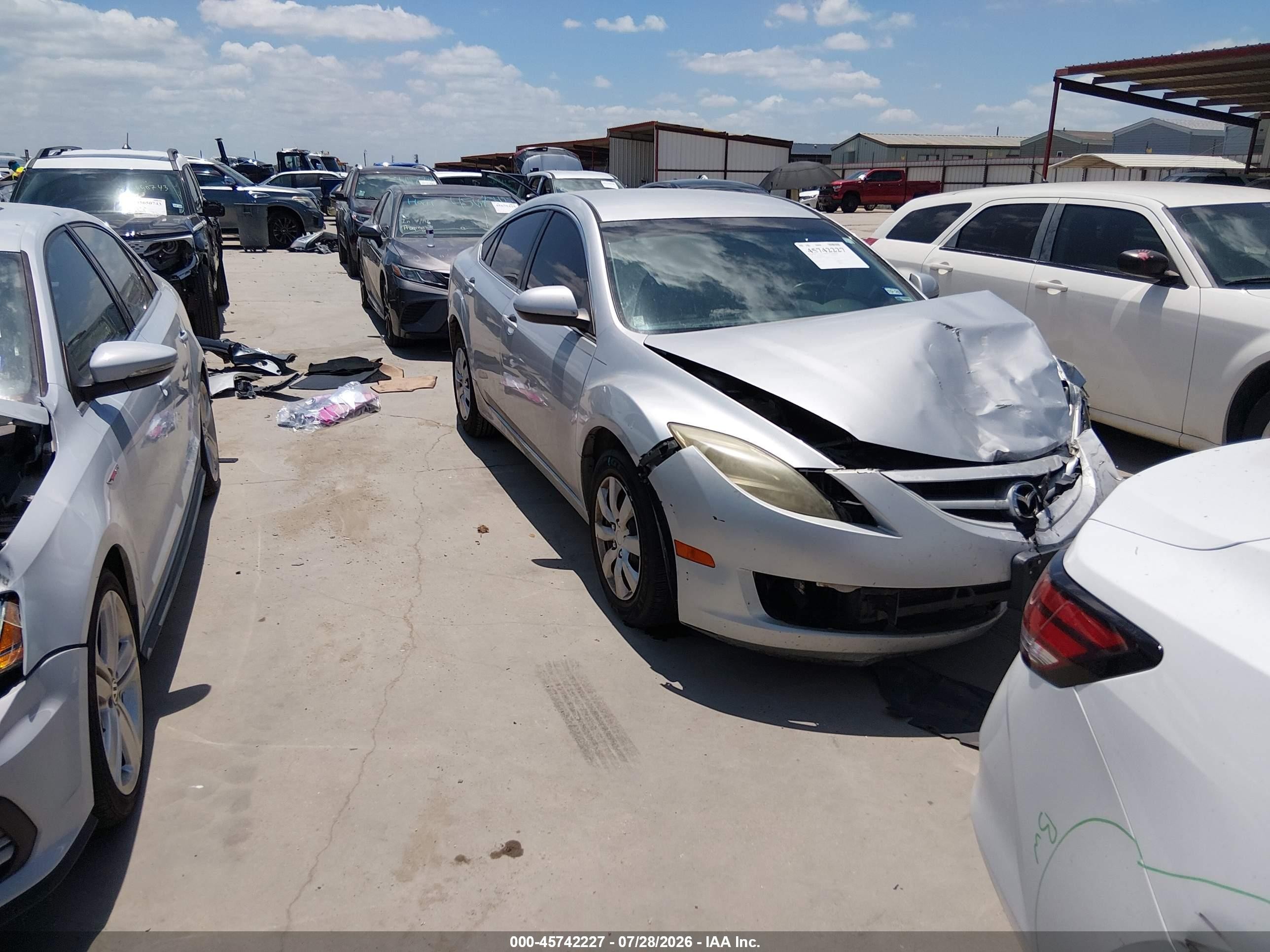 2009 Mazda Mazda6 I Sport Серебряный vin: 1YVHP81A095M12904