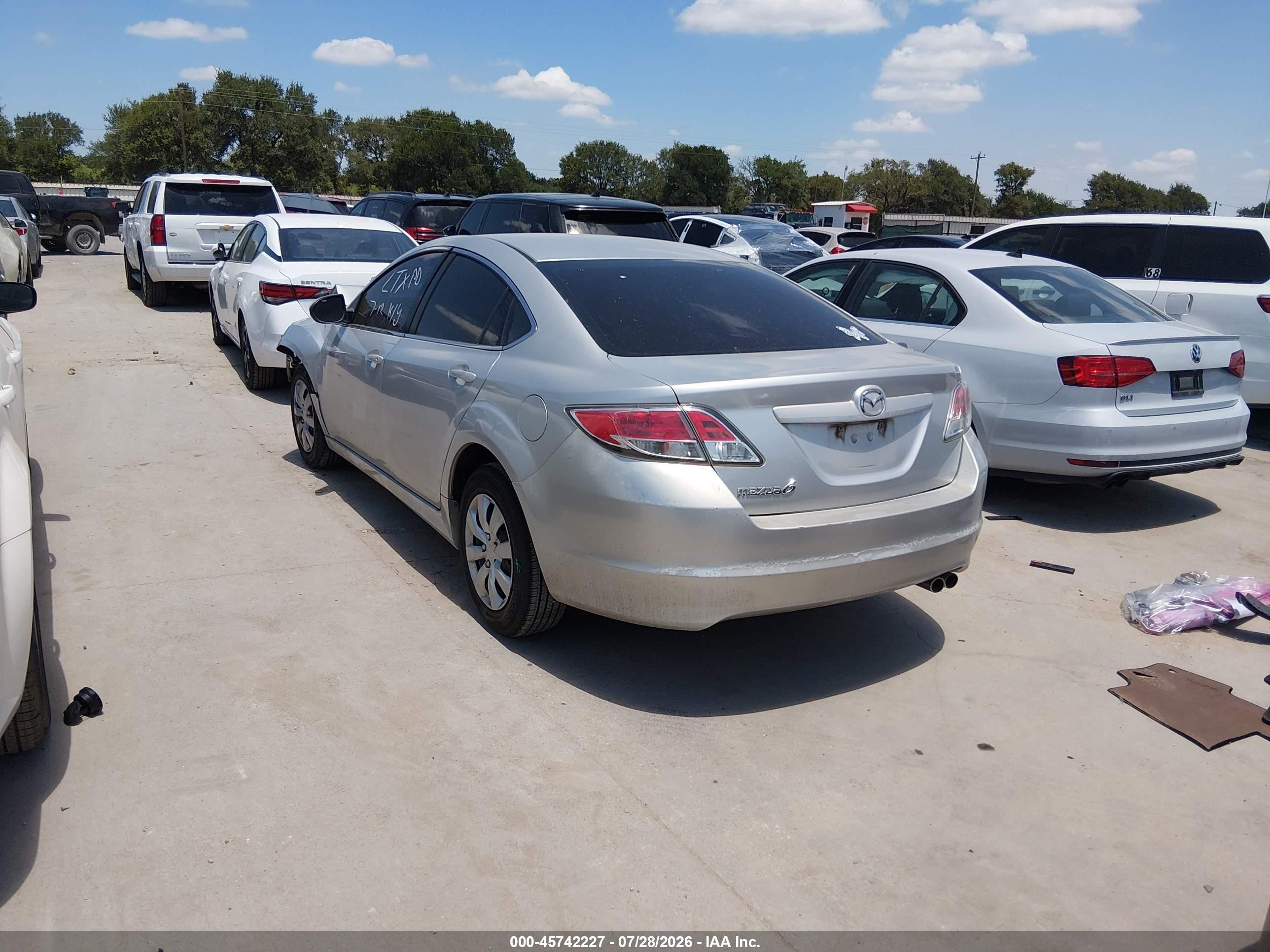 2009 Mazda Mazda6 I Sport Серебряный vin: 1YVHP81A095M12904