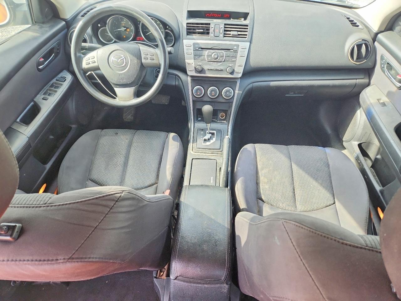 2009 Mazda 6 I White vin: 1YVHP81A395M07521
