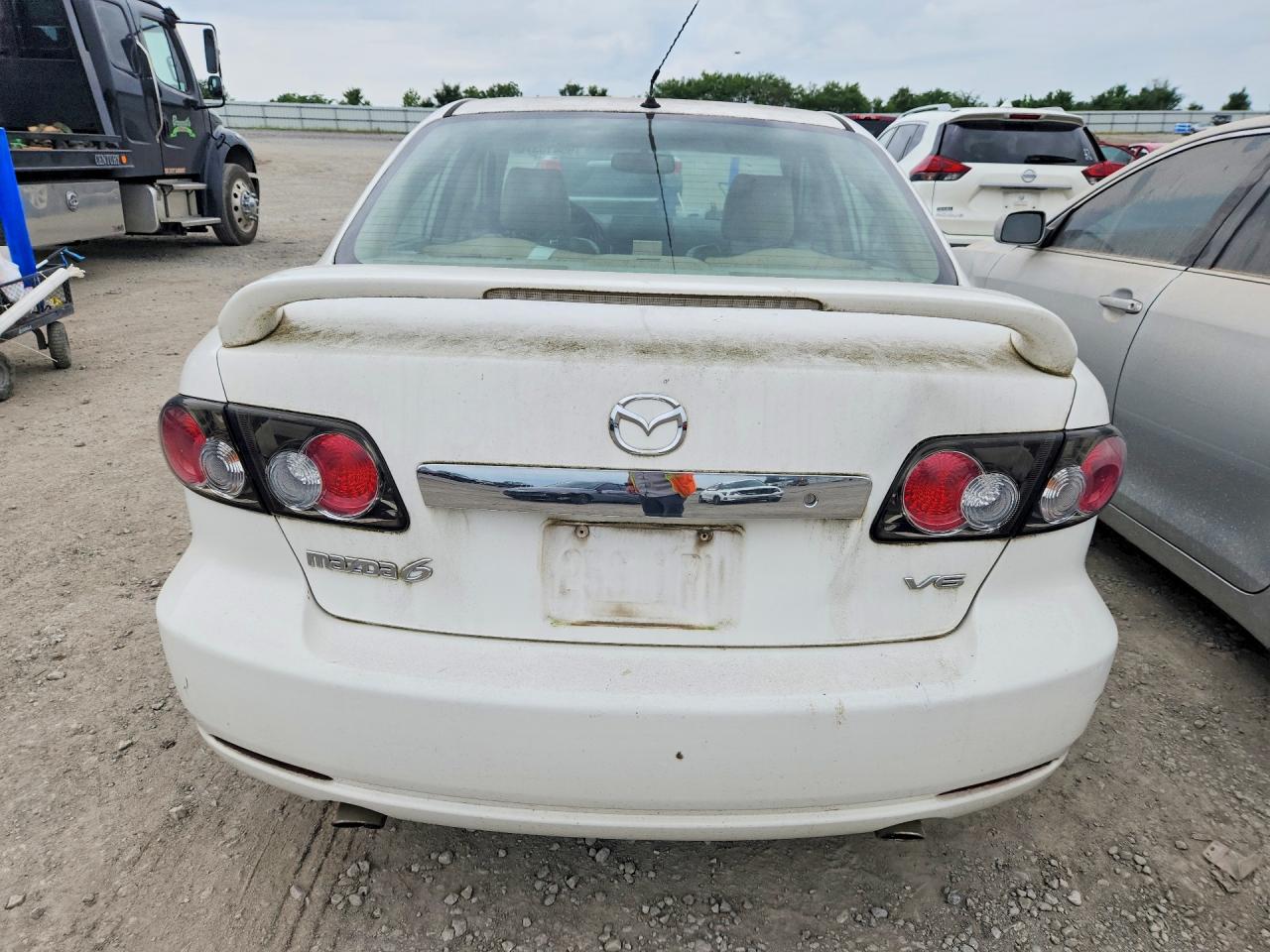 2007 Mazda 6 S White vin: 1YVHP81D375M41711