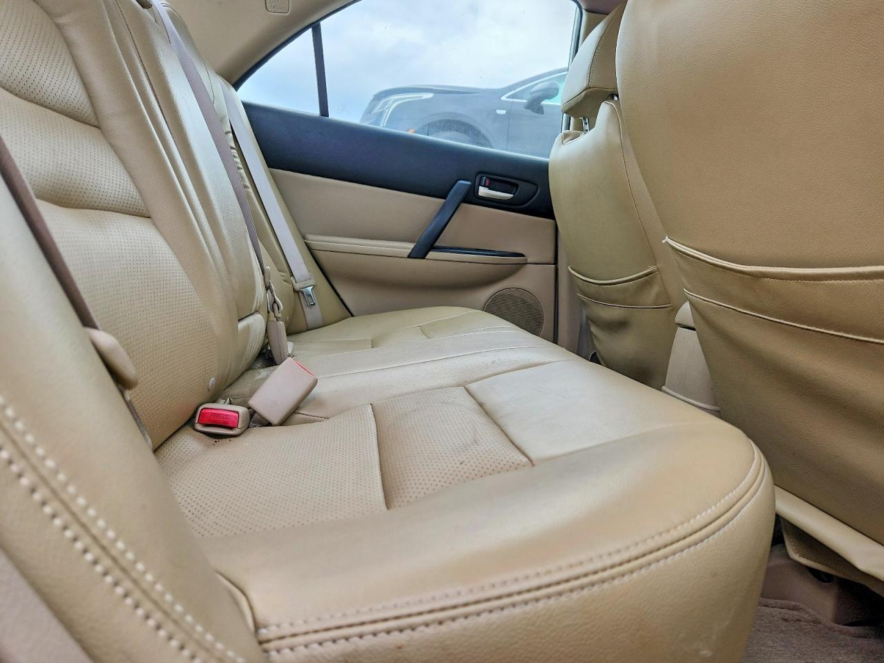 2007 Mazda 6 S White vin: 1YVHP81D375M41711