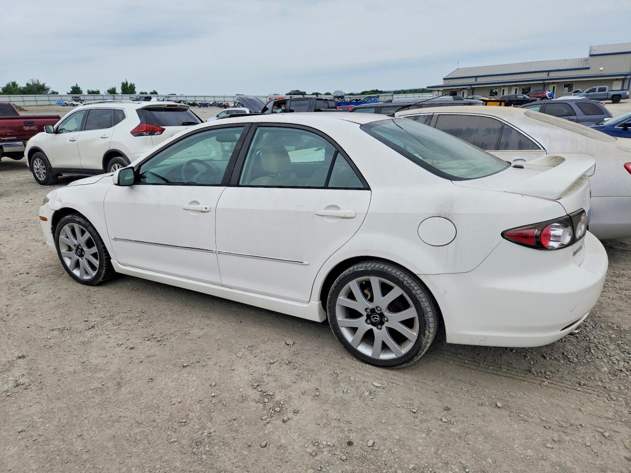 2007 Mazda 6 S White vin: 1YVHP81D375M41711