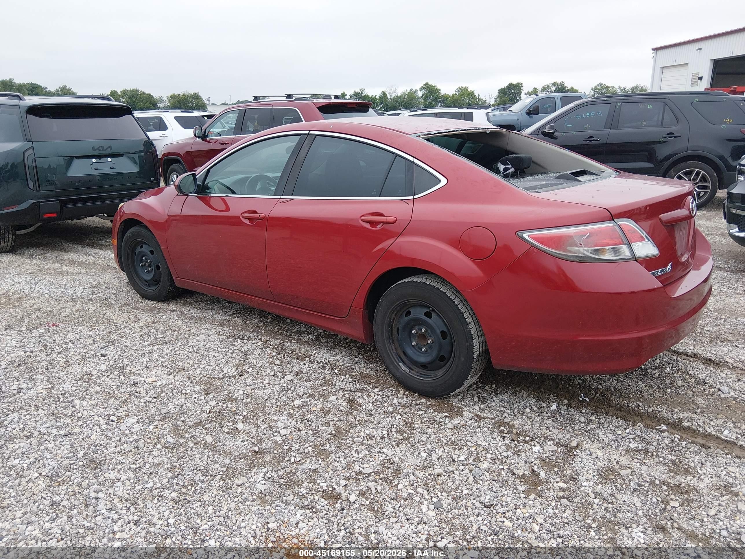 2009 Mazda Mazda6 I Sport Red vin: 1YVHP81H095M46418
