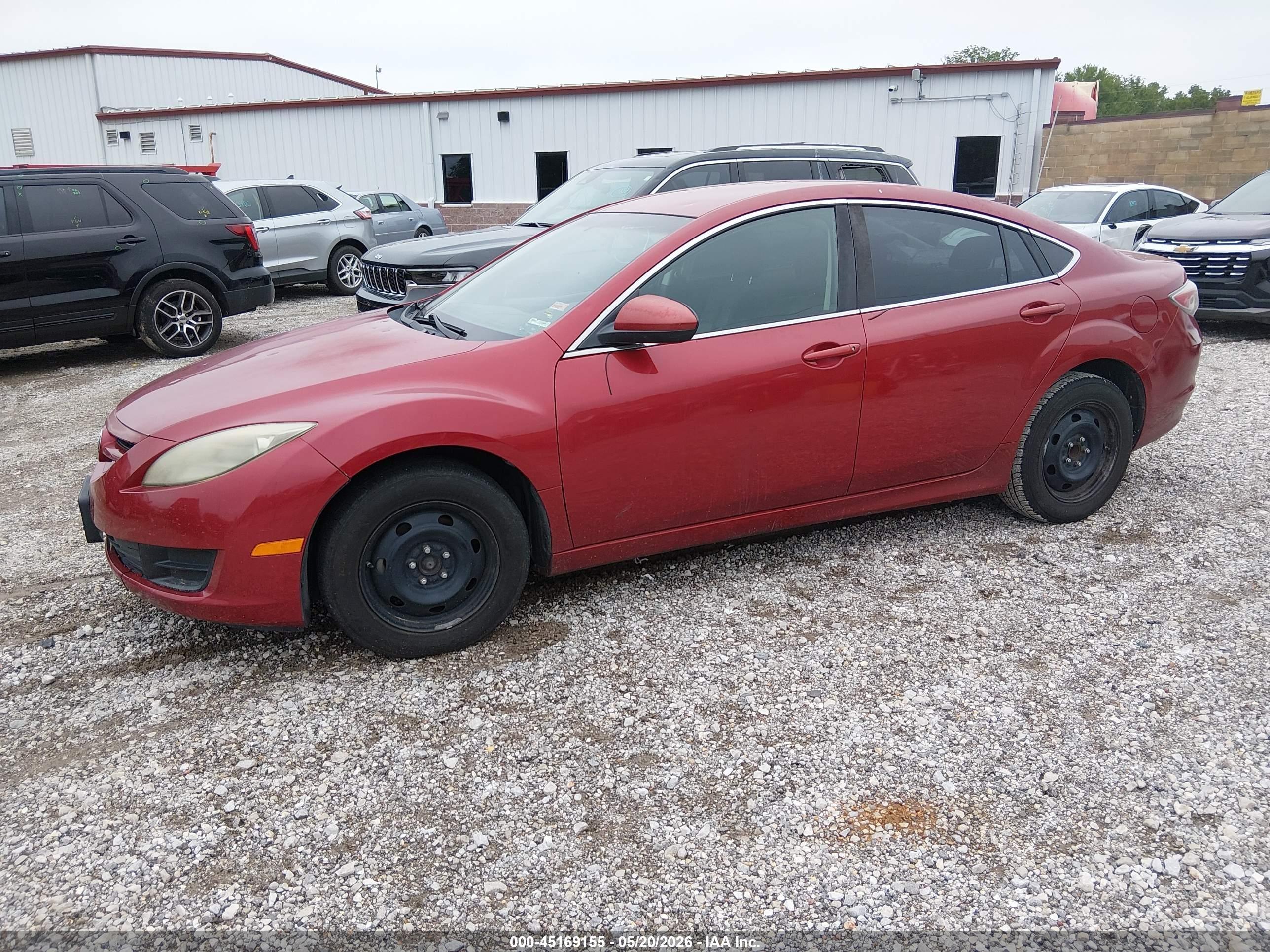 2009 Mazda Mazda6 I Sport Red vin: 1YVHP81H095M46418