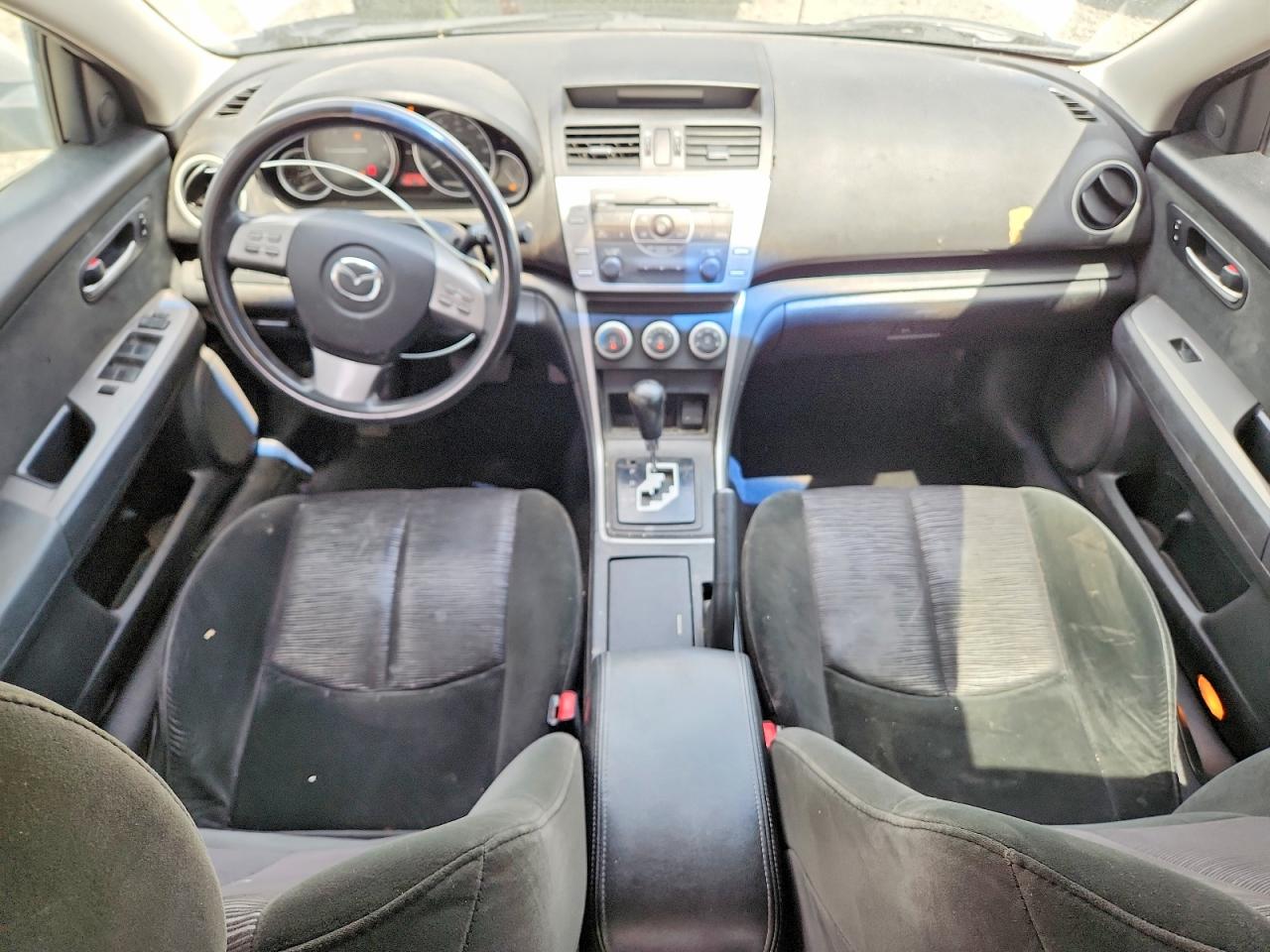 2009 Mazda 6 I Silver vin: 1YVHP81H095M50436