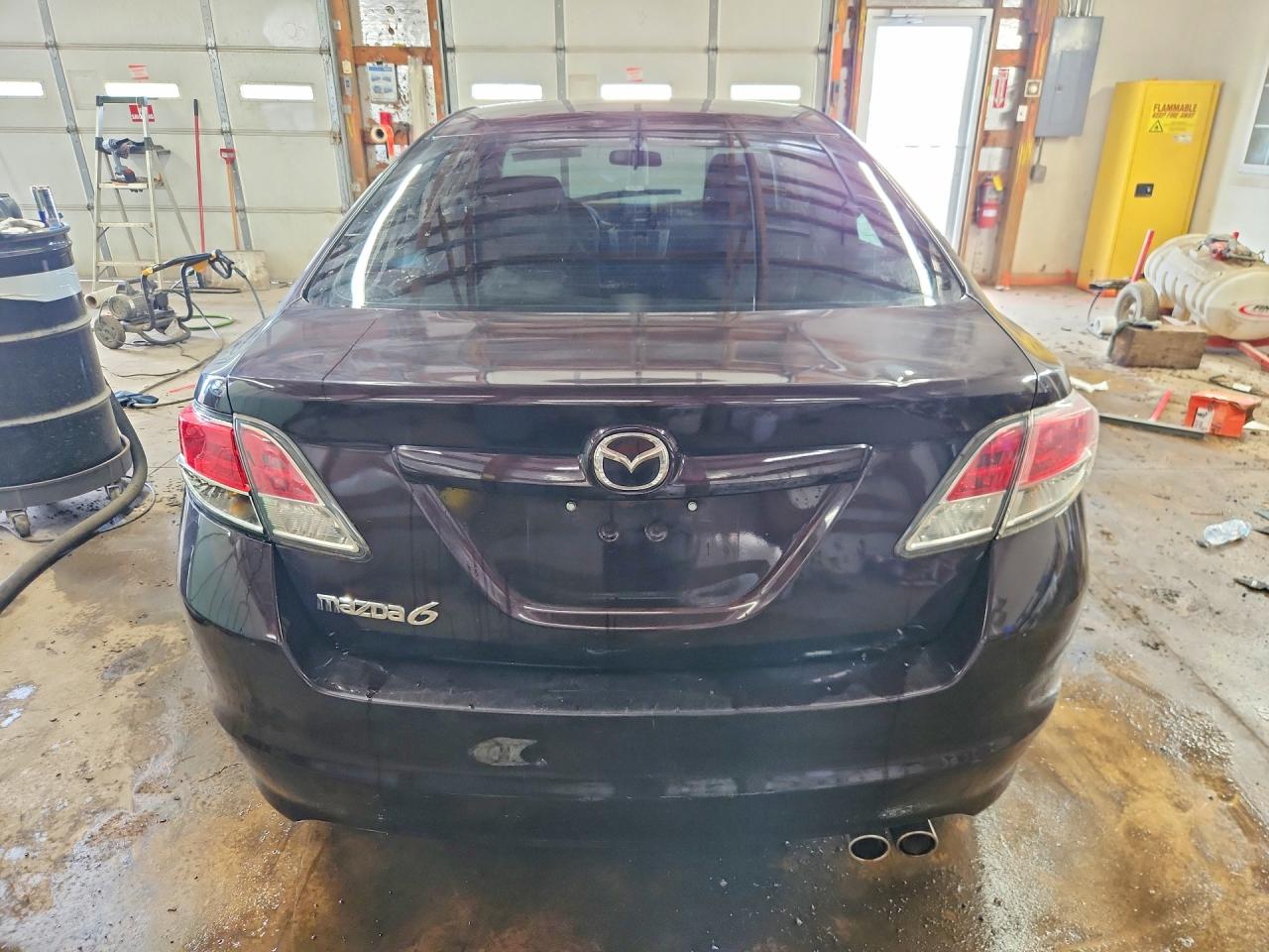 2009 Mazda 6 I Бордовый vin: 1YVHP81H895M51530