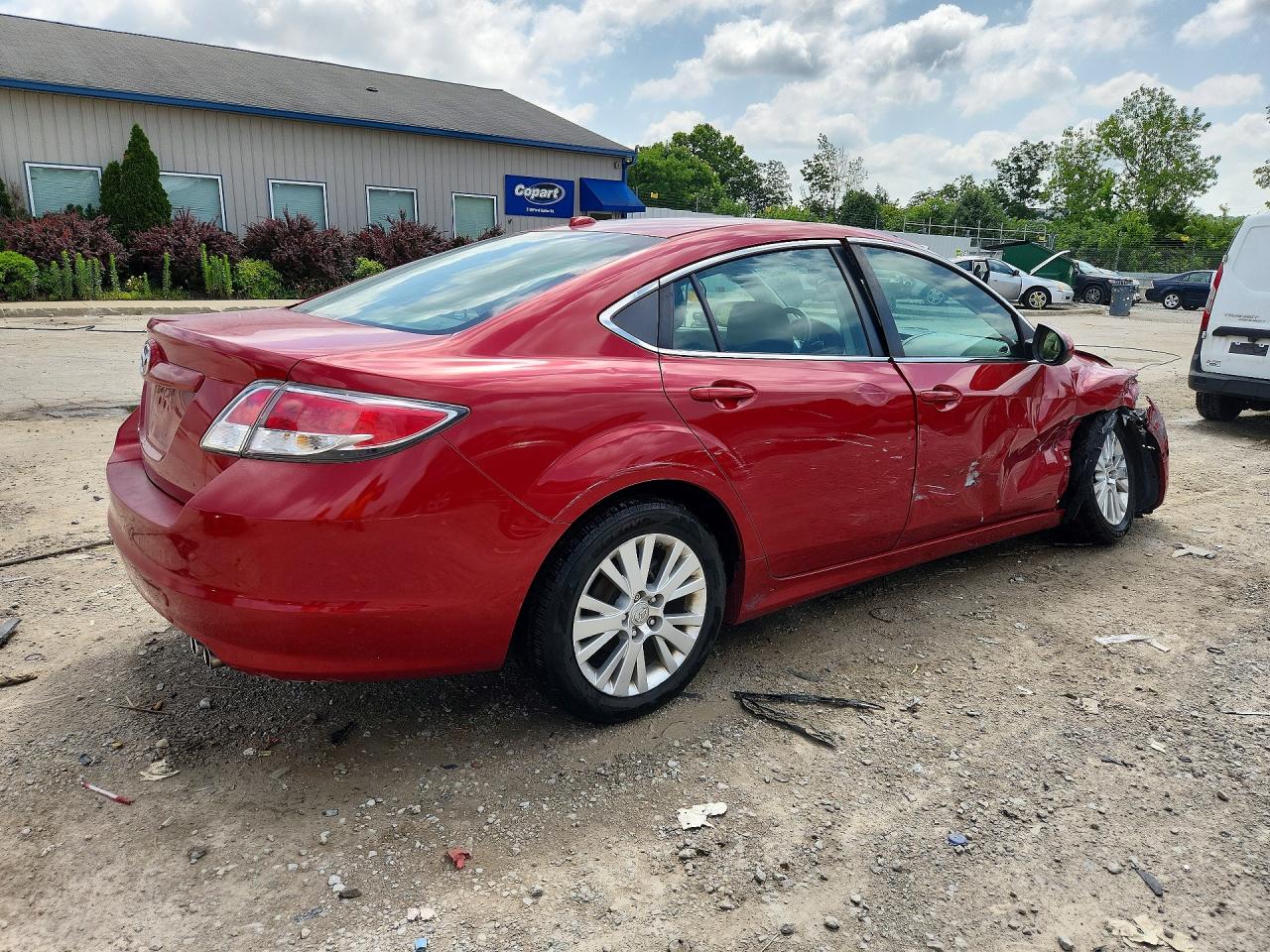 2009 Mazda 6 I Коричневый vin: 1YVHP82A195M04311