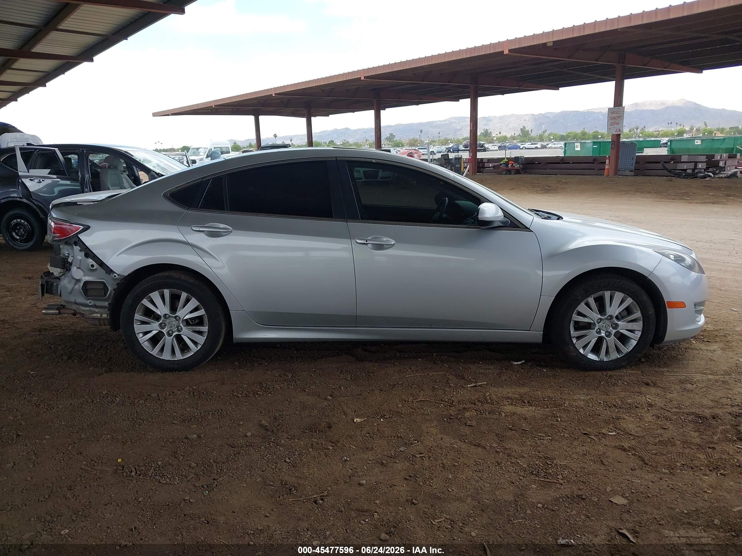 2009 Mazda Mazda6 I Grand Touring Silver vin: 1YVHP82A195M06902