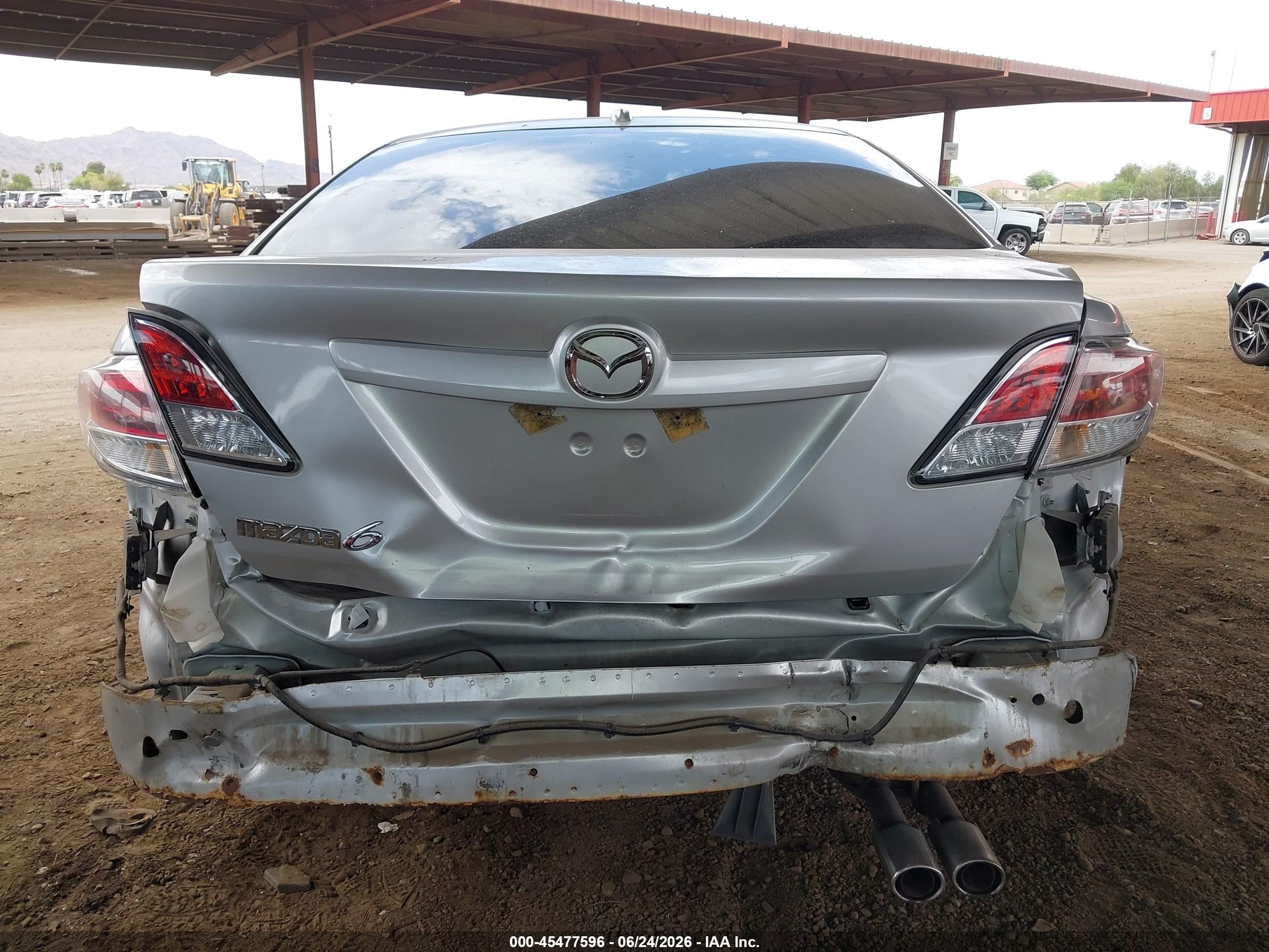 2009 Mazda Mazda6 I Grand Touring Silver vin: 1YVHP82A195M06902